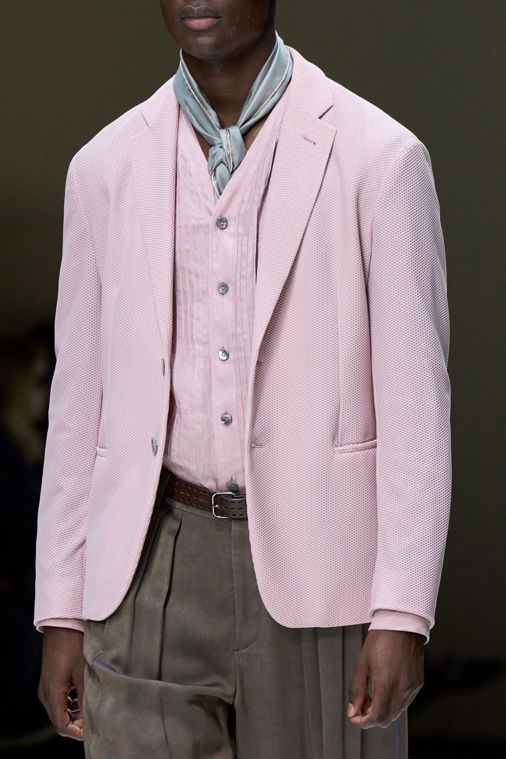 Giorgio Armani  Spring 2025 Men's Fashion Show Details