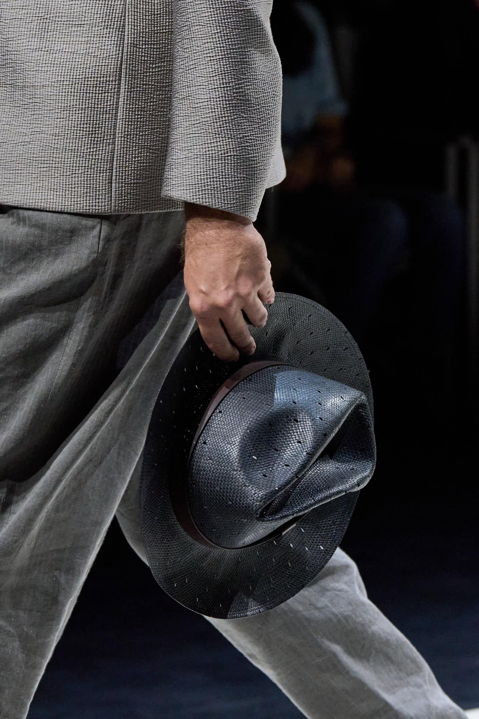 Giorgio Armani  Spring 2025 Men's Fashion Show Details