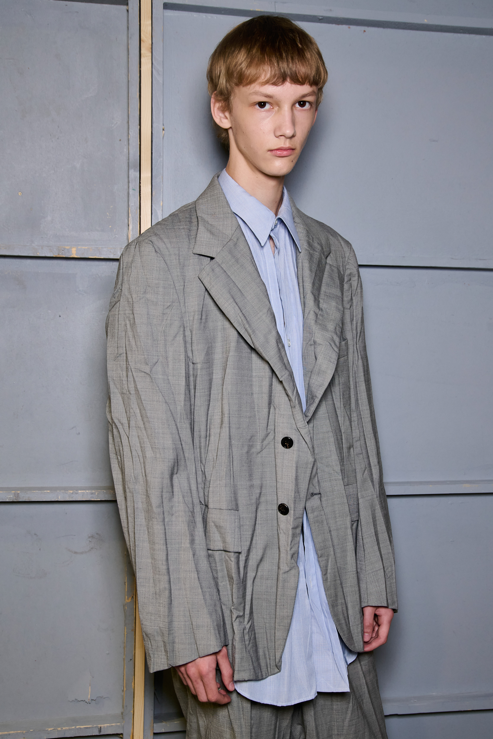 Hed Mayner  Spring 2025 Men's Fashion Show Backstage