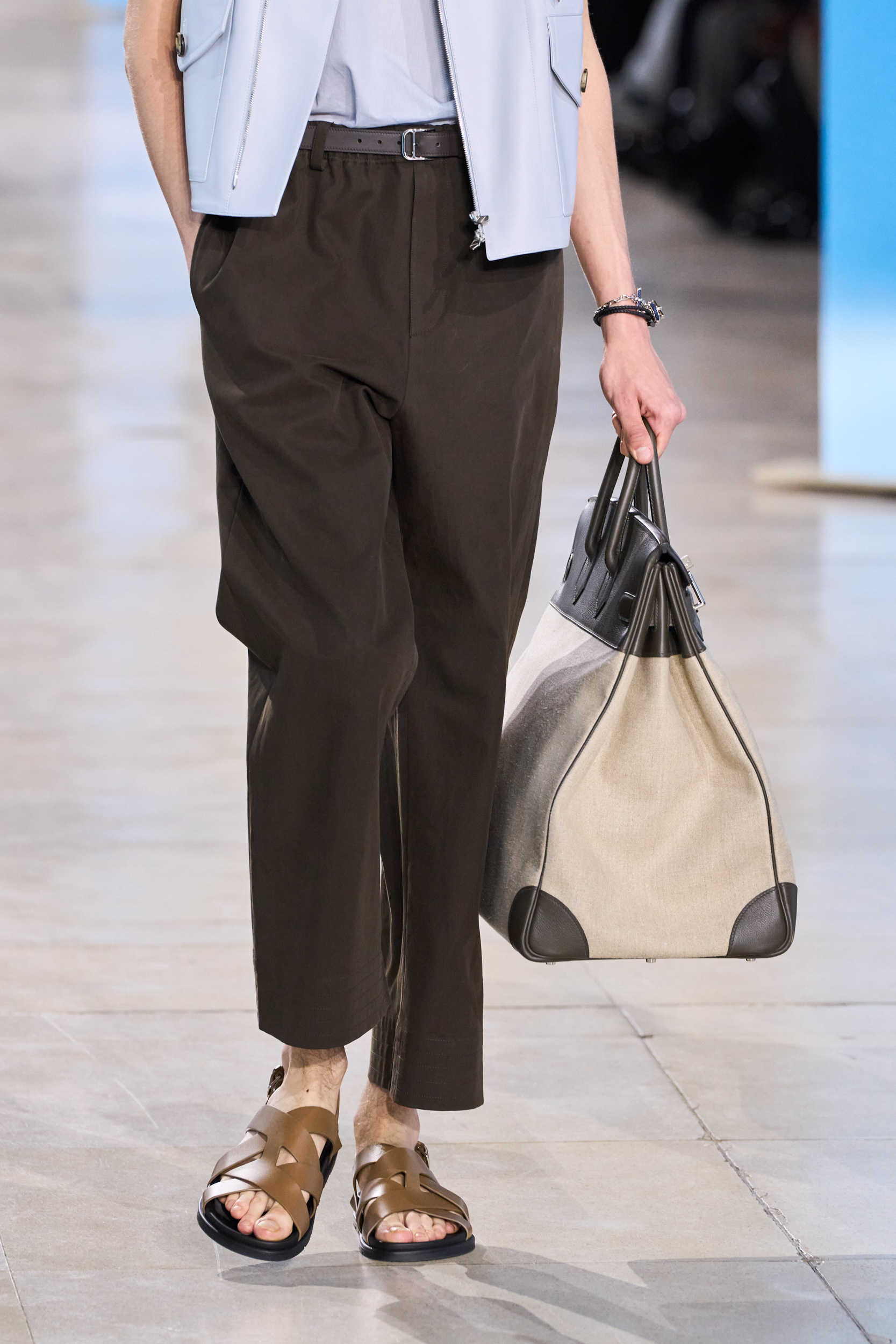 Hermes  Spring 2025 Men's Fashion Show Details