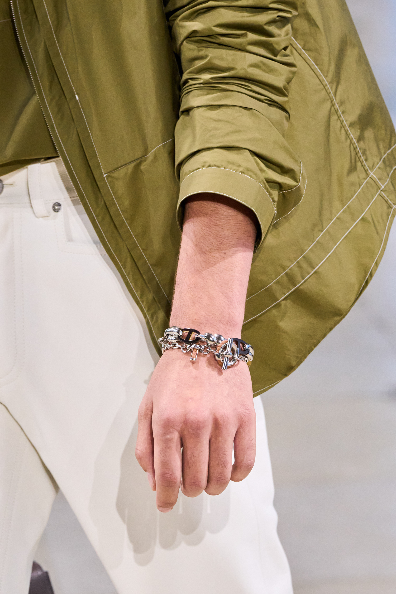 Hermes  Spring 2025 Men's Fashion Show Details