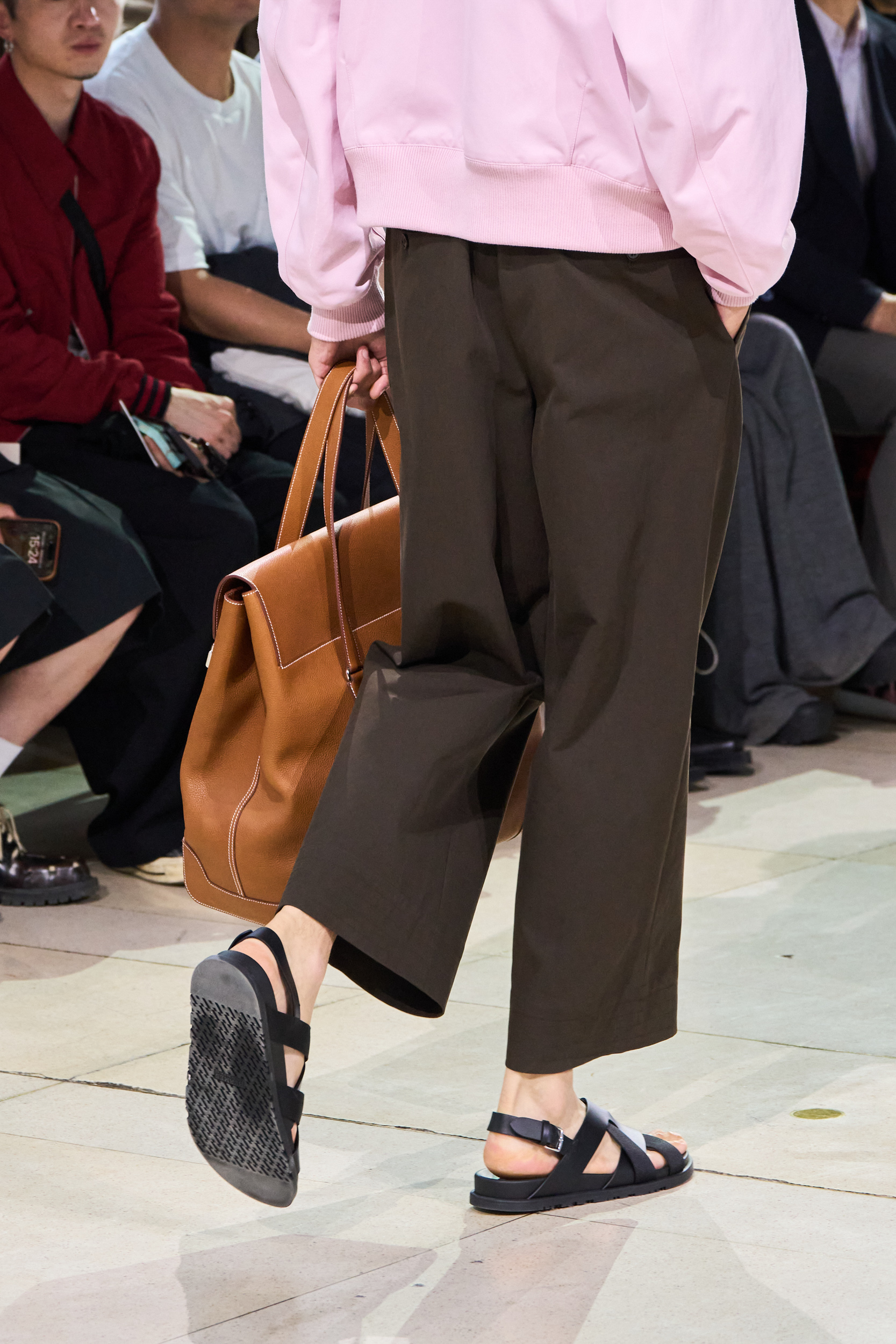 Hermes  Spring 2025 Men's Fashion Show Details