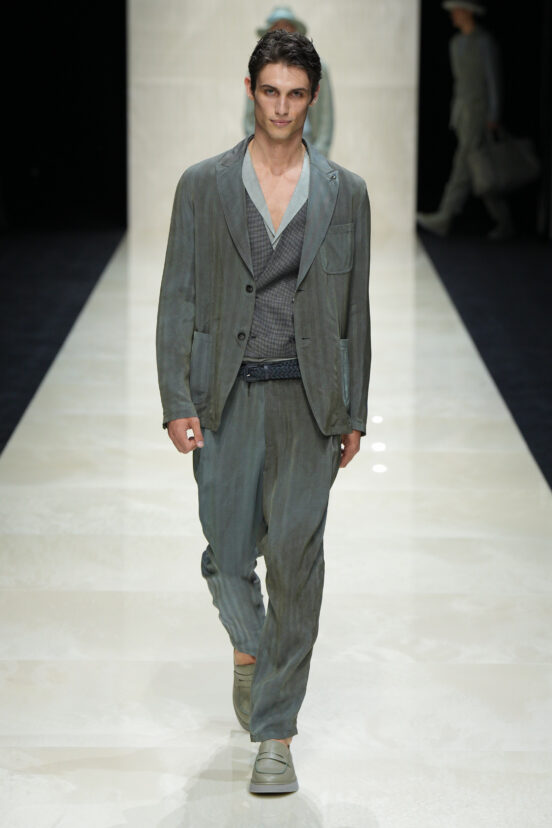 Giorgio Armani  Spring 2025 Men's Fashion Show Film