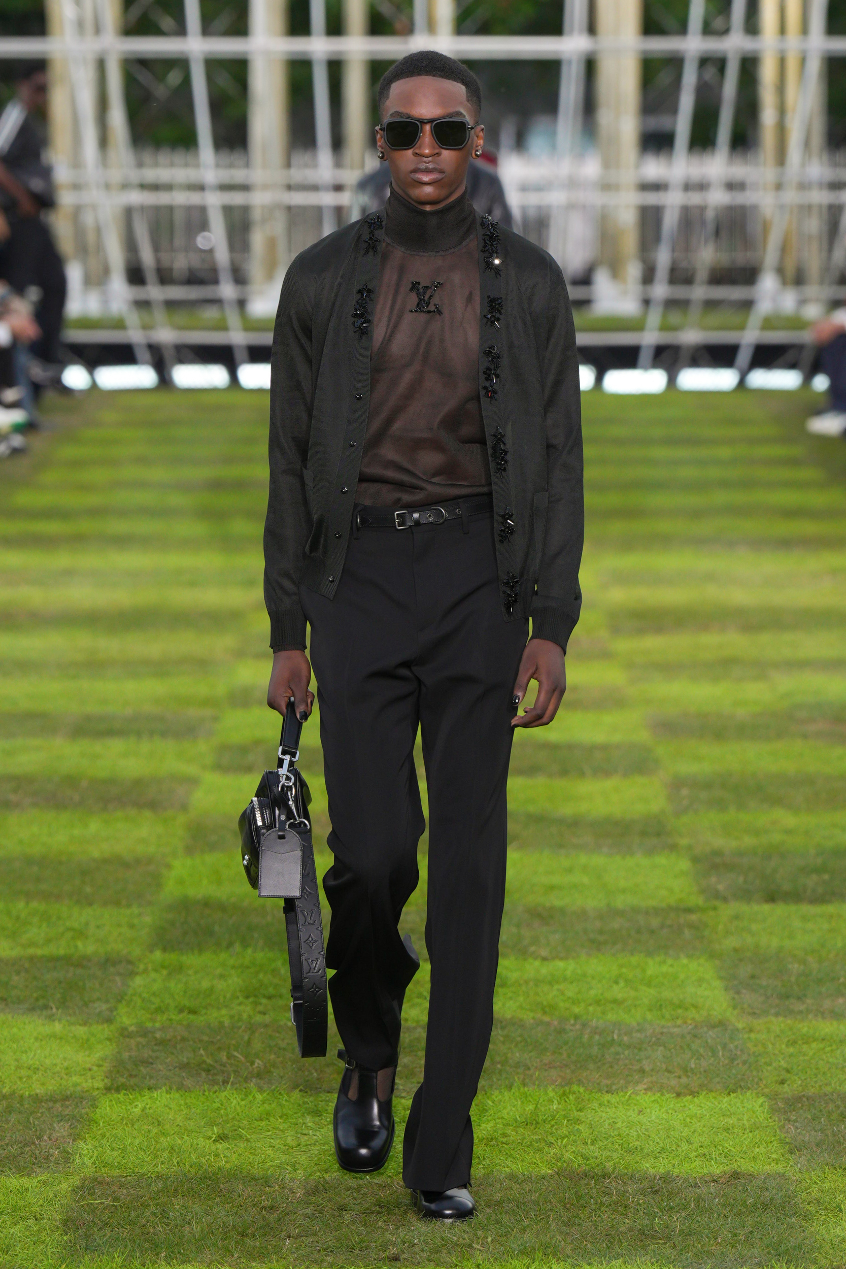 Louis Vuitton  Spring 2025 Men's Fashion Show