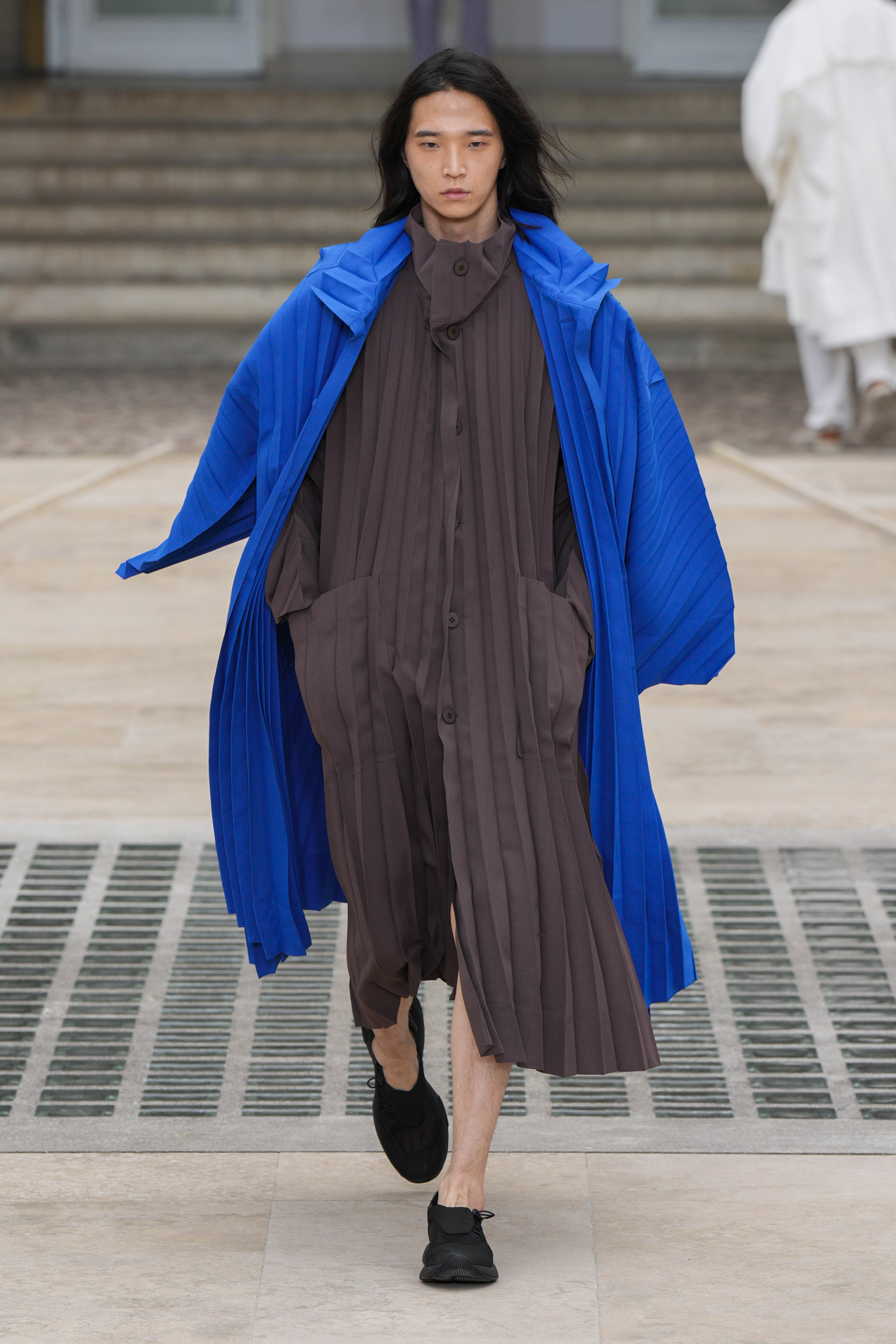 Homme Plisse Issey Miyake  Spring 2025 Men's Fashion Show