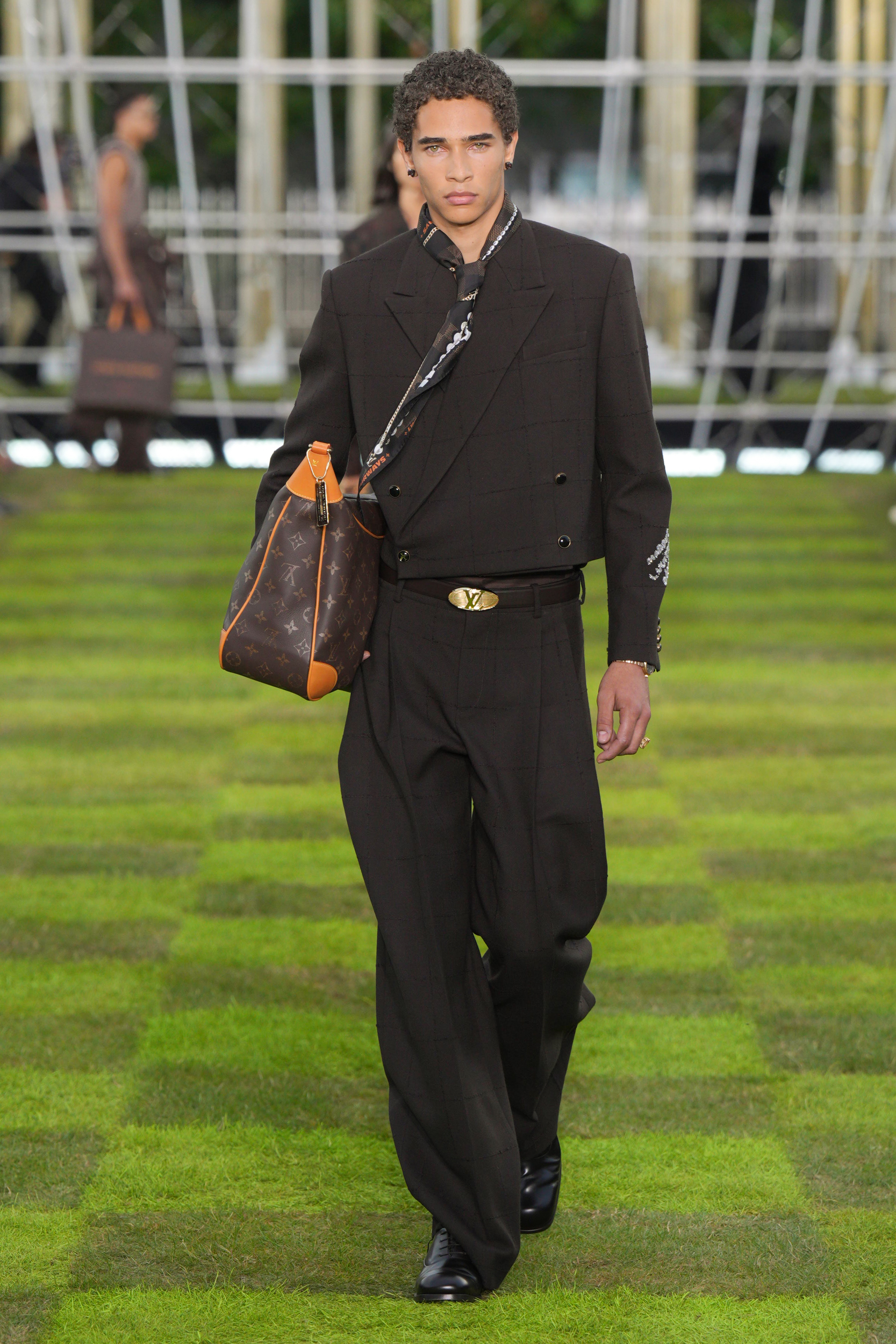 Louis Vuitton  Spring 2025 Men's Fashion Show