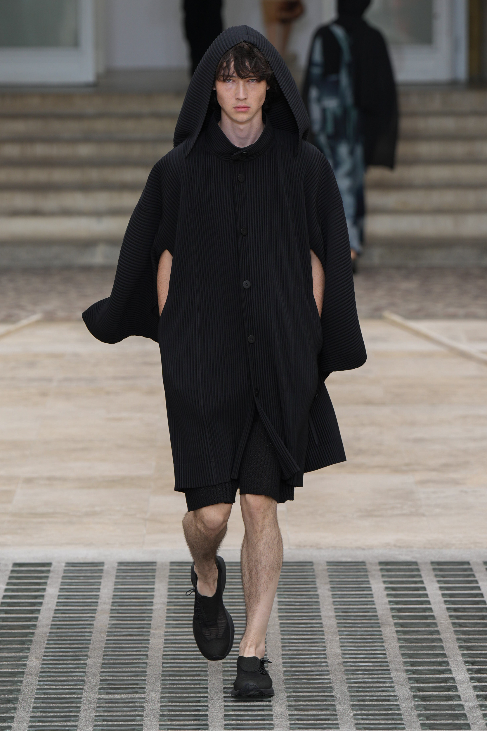 Homme Plisse Issey Miyake  Spring 2025 Men's Fashion Show