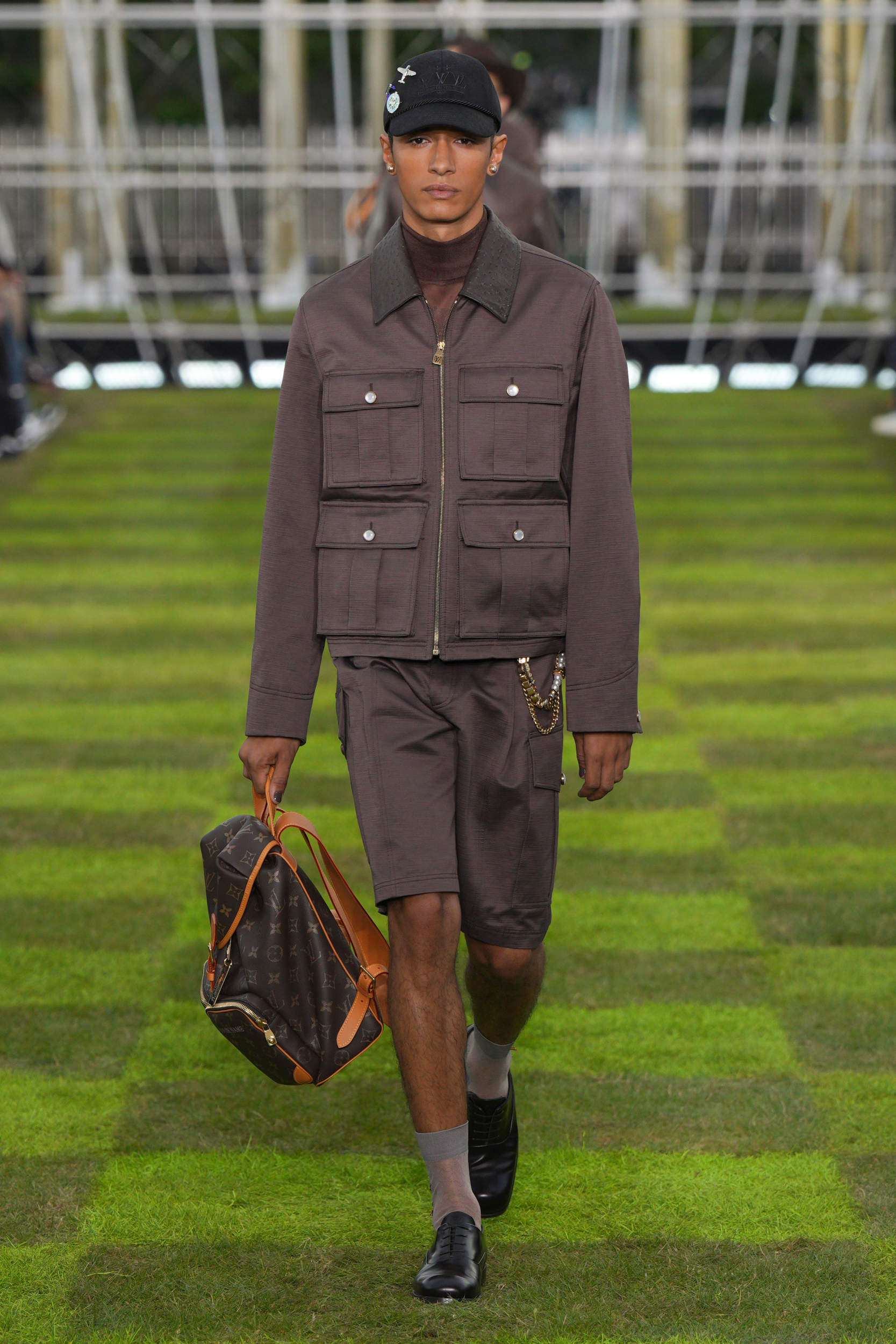 Louis Vuitton  Spring 2025 Men's Fashion Show