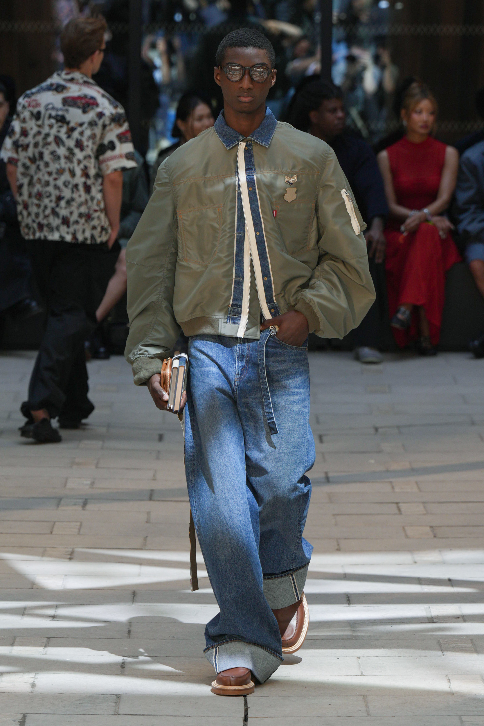 Sacai  Spring 2025 Men's Fashion Show