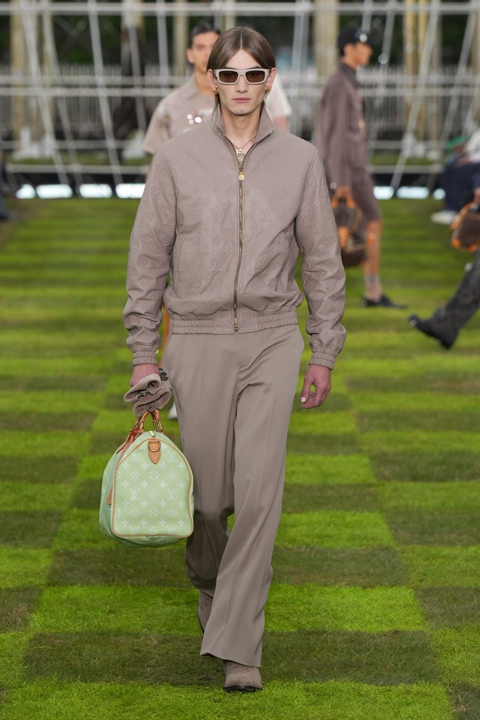 Louis Vuitton  Spring 2025 Men's Fashion Show