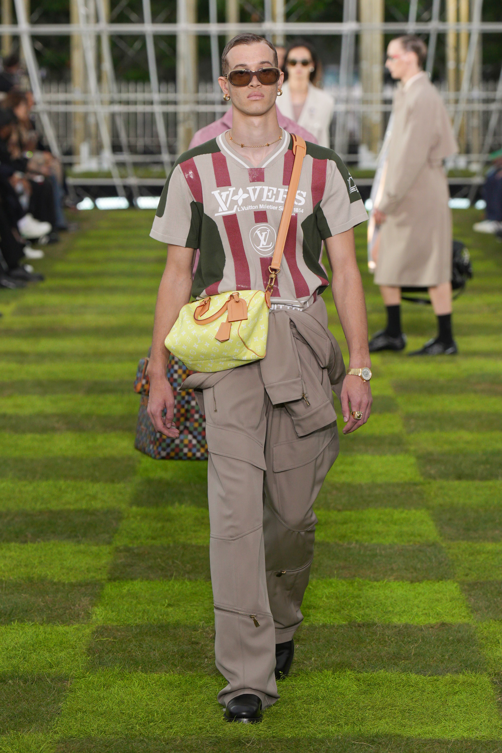 Louis Vuitton  Spring 2025 Men's Fashion Show