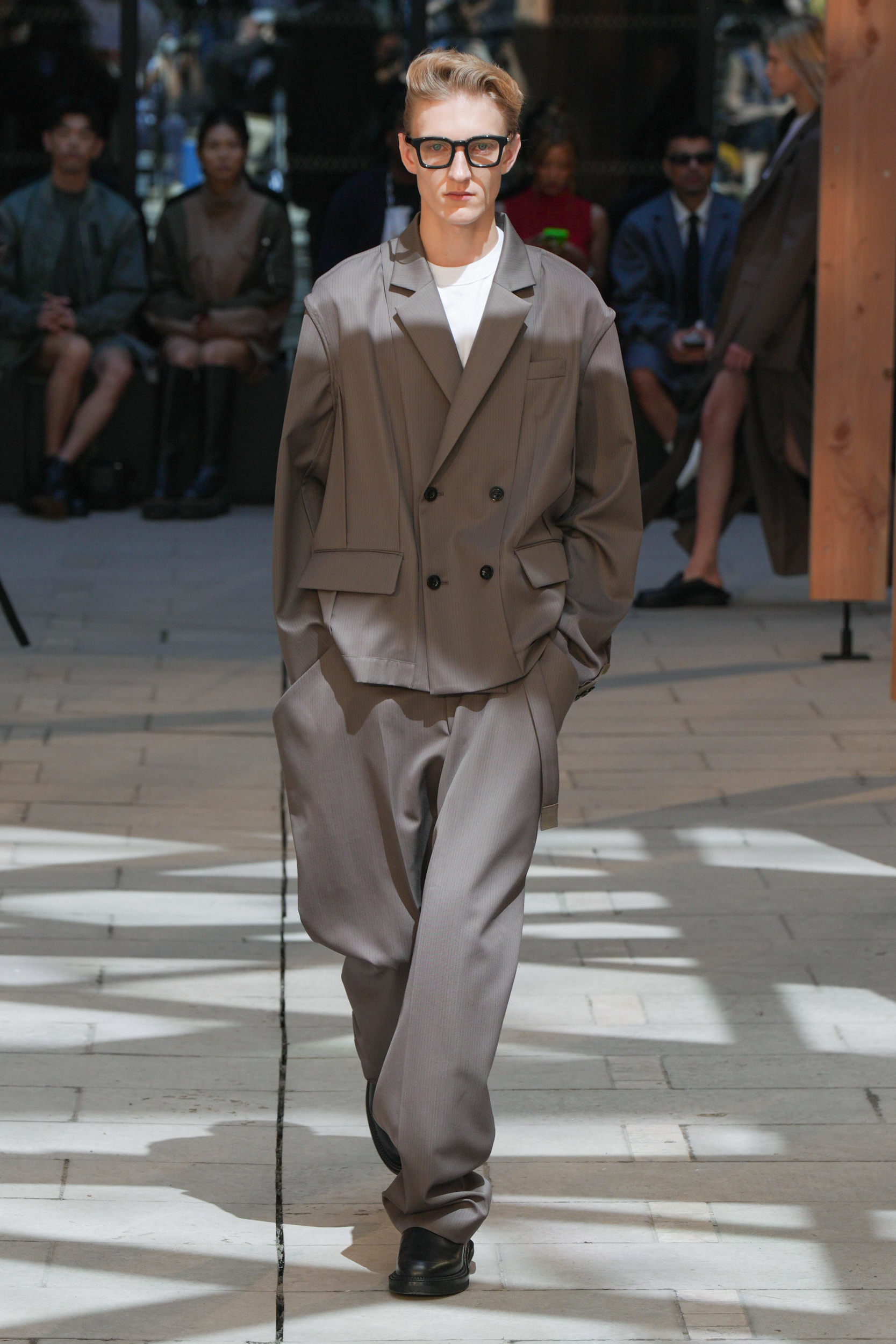 Sacai  Spring 2025 Men's Fashion Show