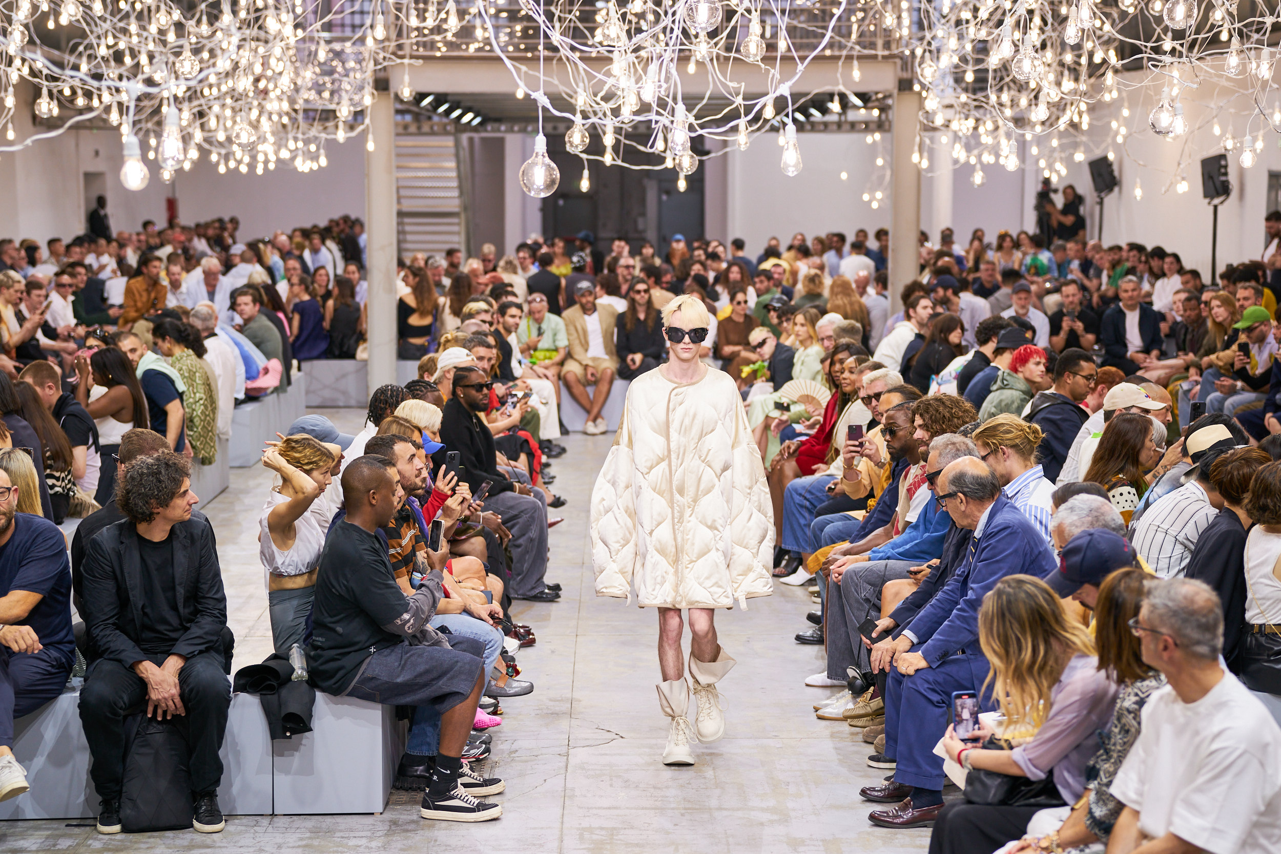 Jw Anderson  Spring 2025 Men's Fashion Show Atmosphere