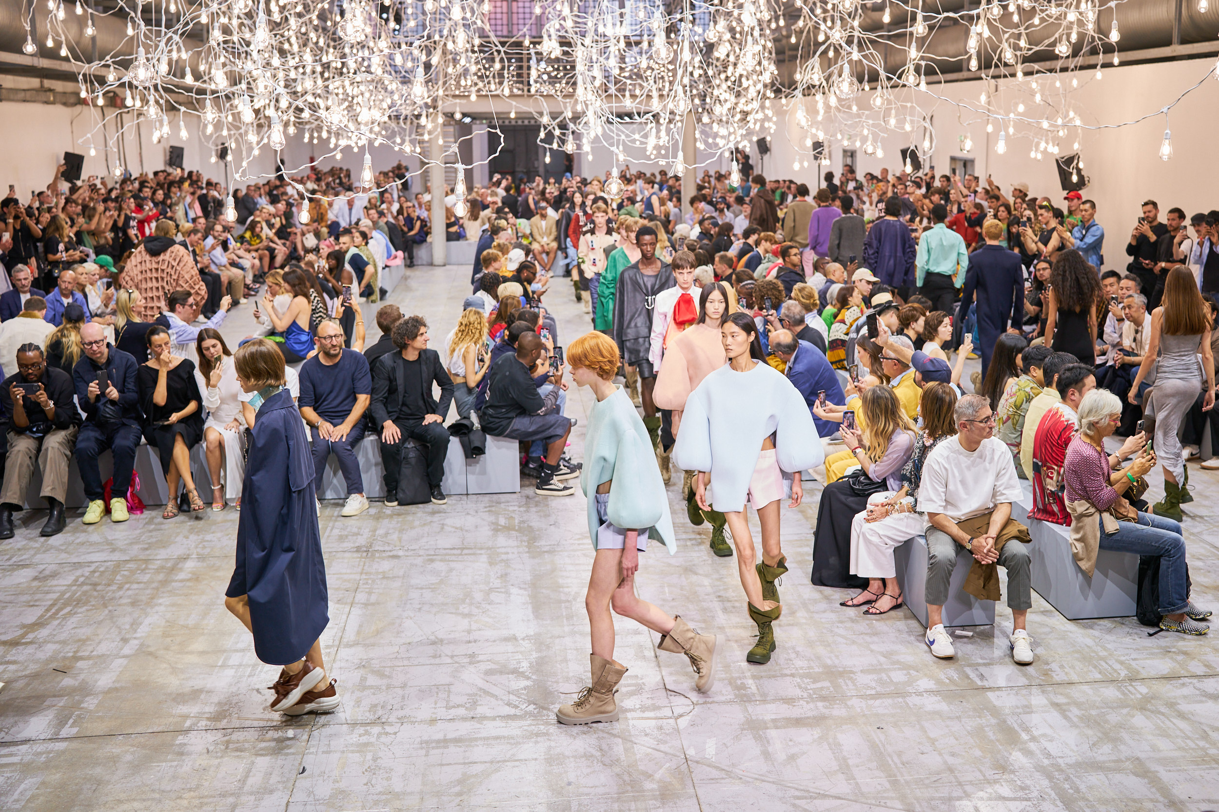 Jw Anderson  Spring 2025 Men's Fashion Show Atmosphere