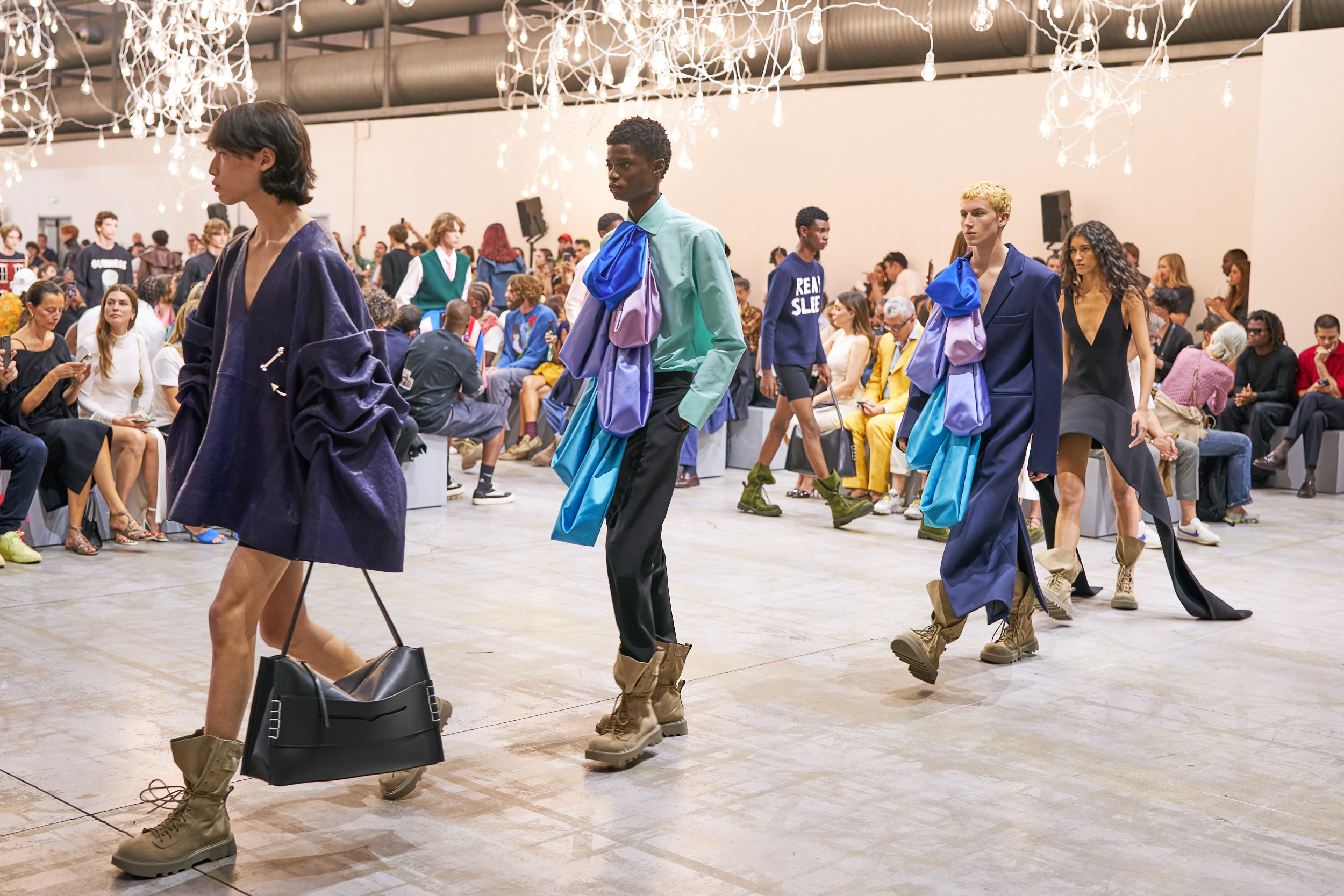 Jw Anderson  Spring 2025 Men's Fashion Show Atmosphere