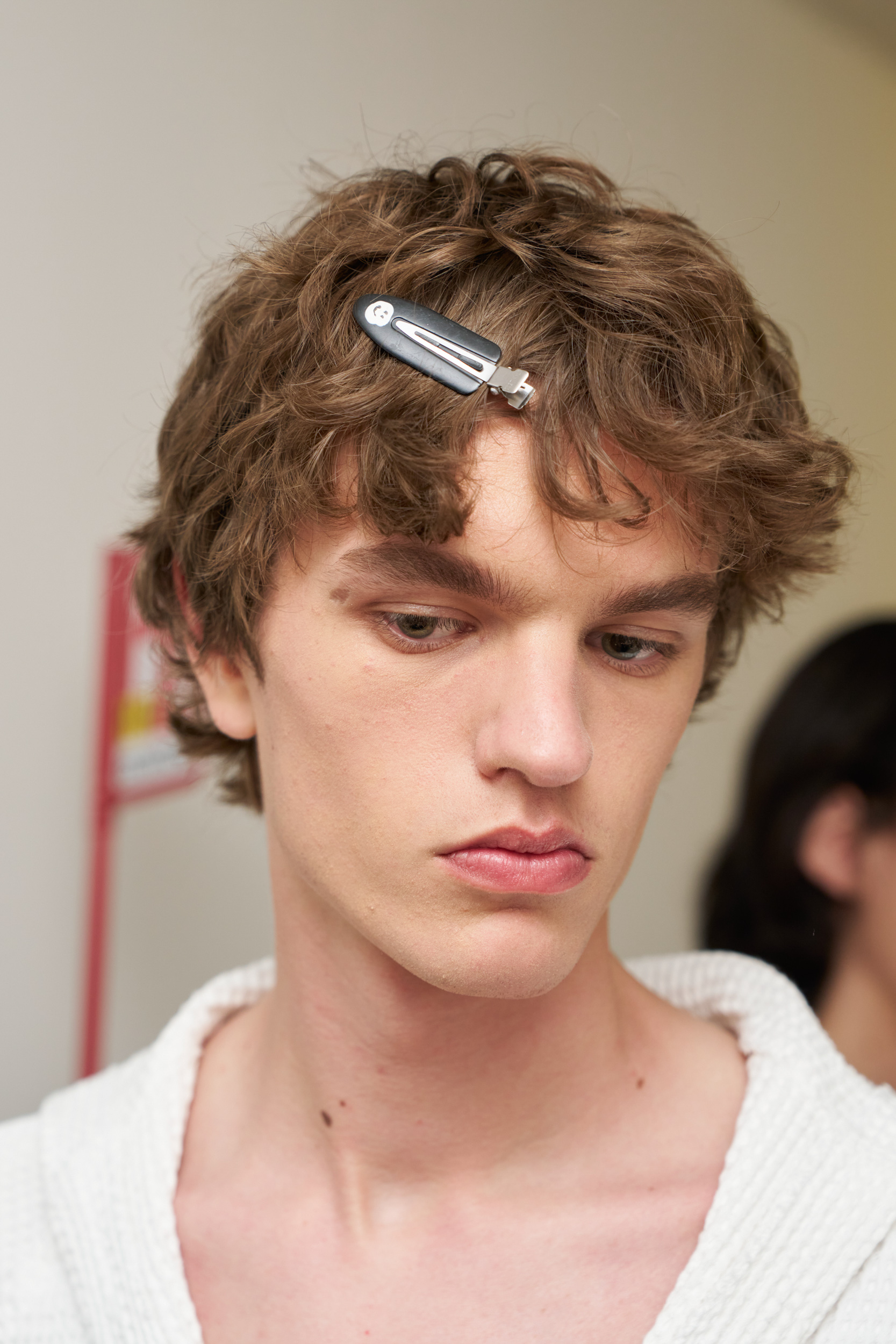 Jw Anderson  Spring 2025 Men's Fashion Show Backstage