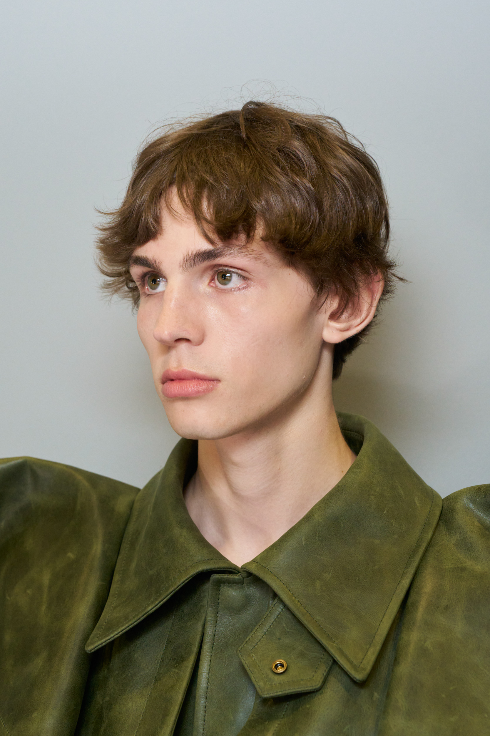 Jw Anderson  Spring 2025 Men's Fashion Show Backstage