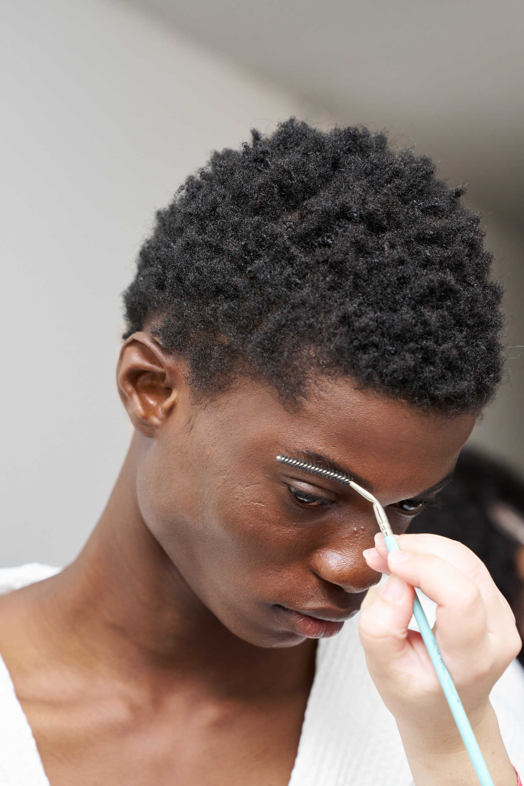 Jw Anderson  Spring 2025 Men's Fashion Show Backstage