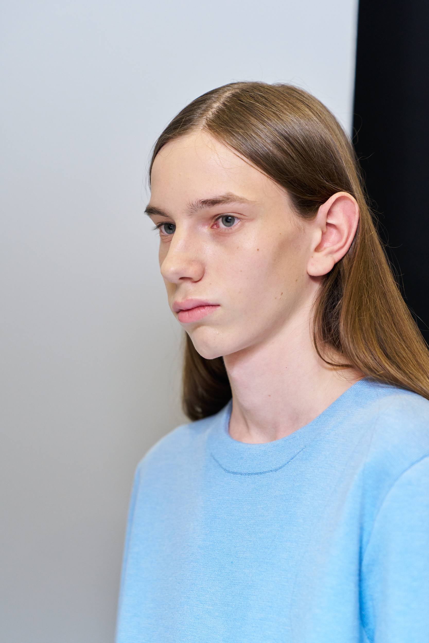 Jw Anderson  Spring 2025 Men's Fashion Show Backstage