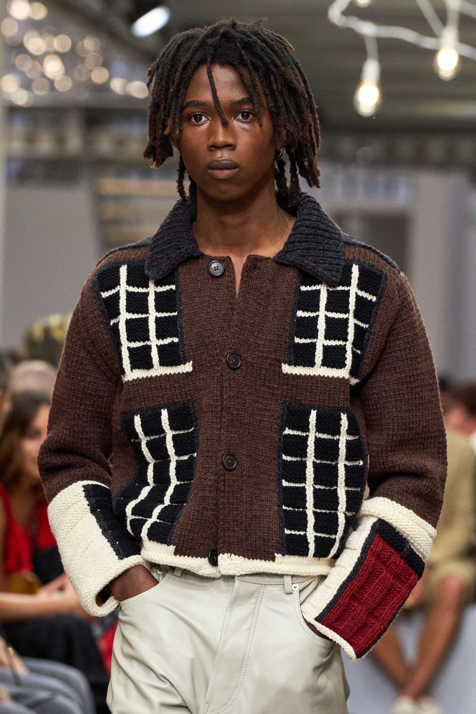 Jw Anderson  Spring 2025 Men's Fashion Show Details