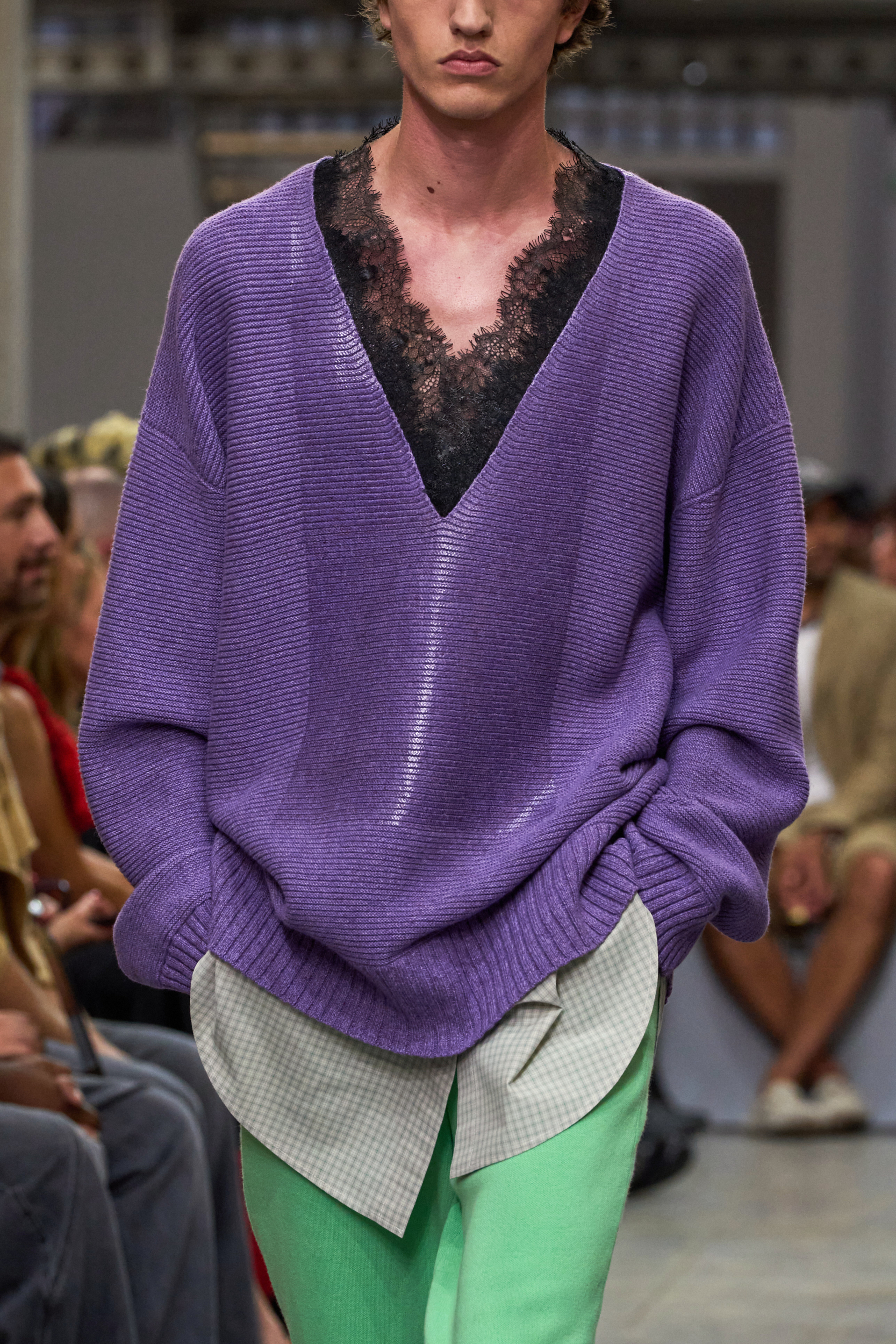 Jw Anderson  Spring 2025 Men's Fashion Show Details