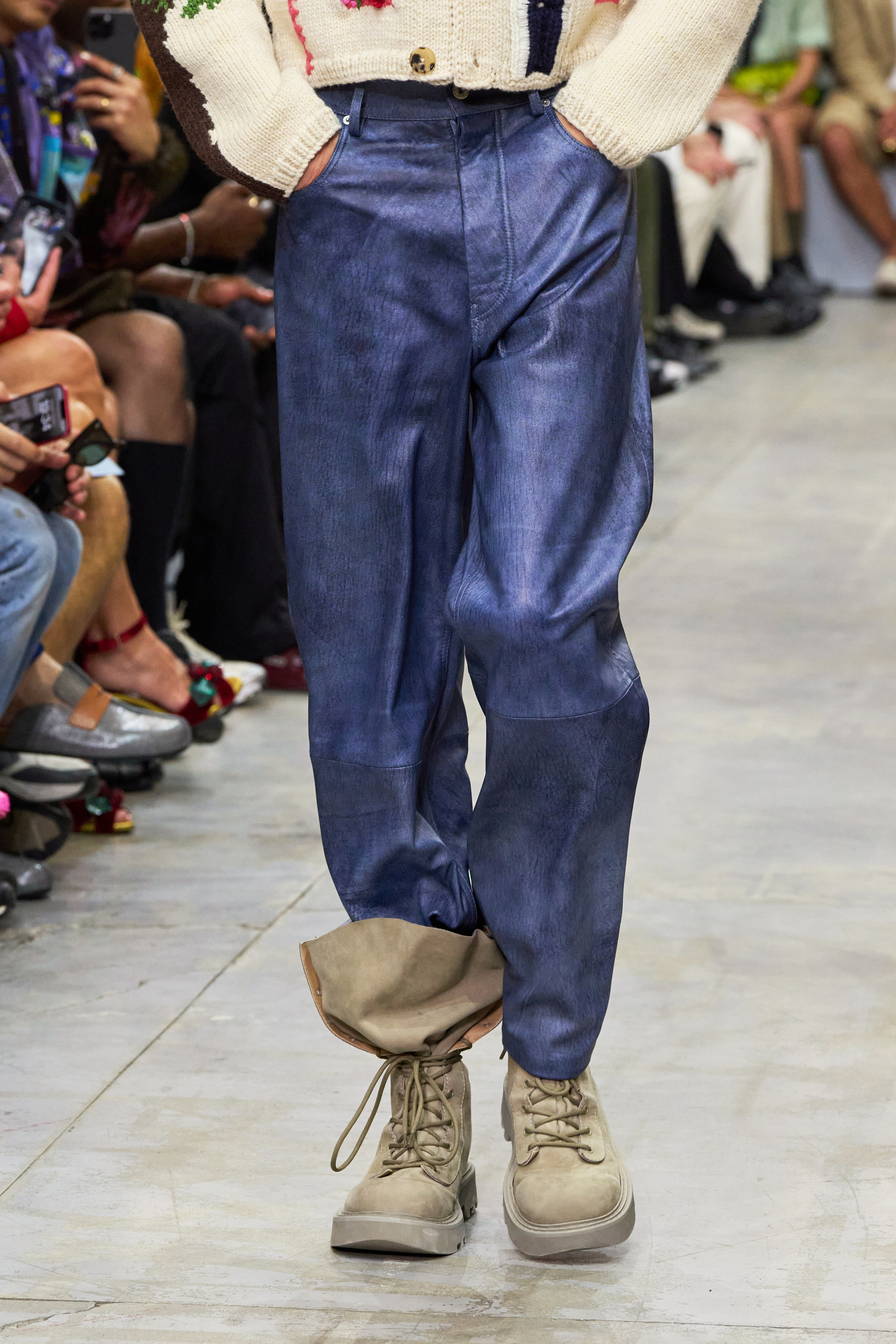 Jw Anderson  Spring 2025 Men's Fashion Show Details