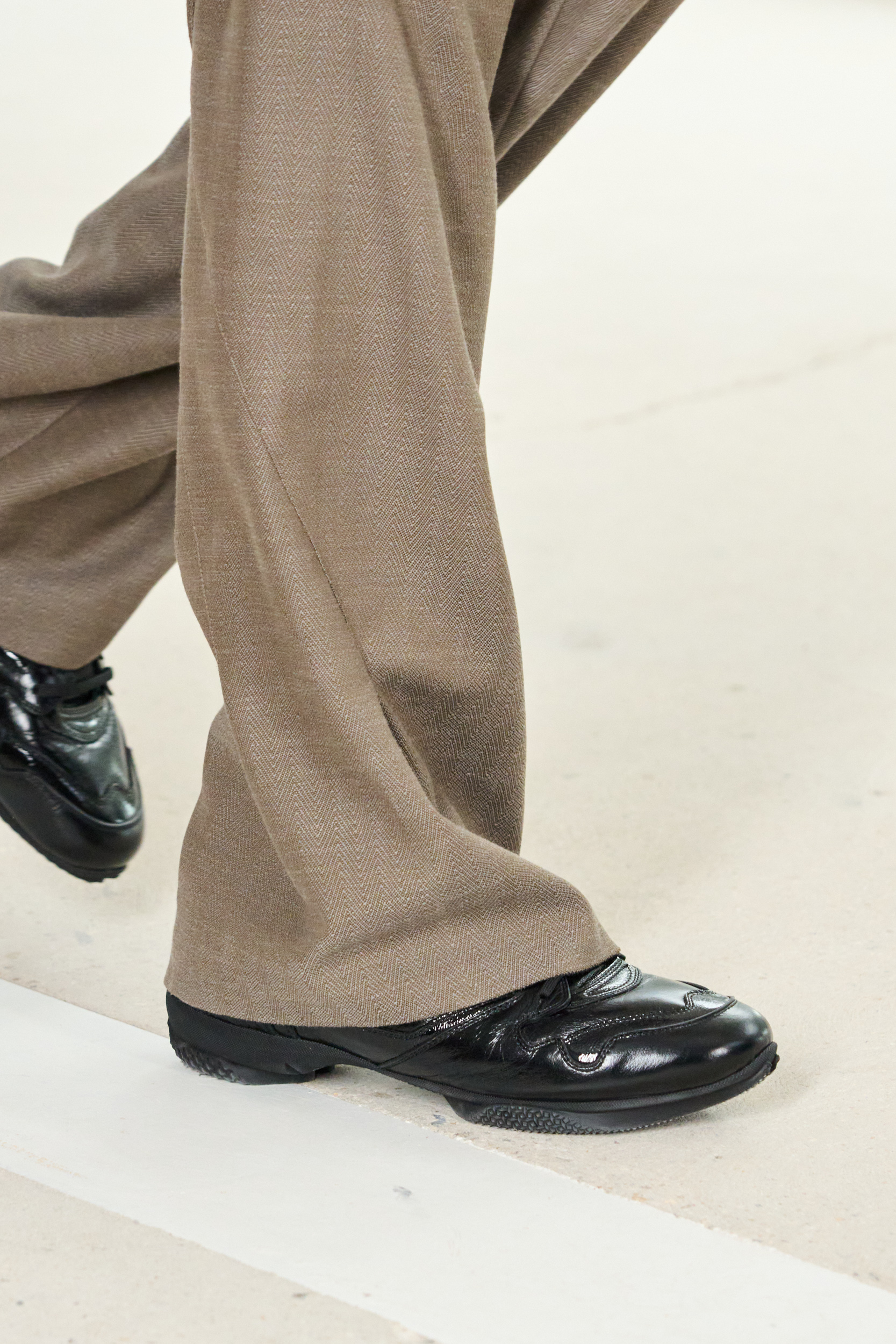 Kiko Kostadinov  Spring 2025 Men's Fashion Show Details