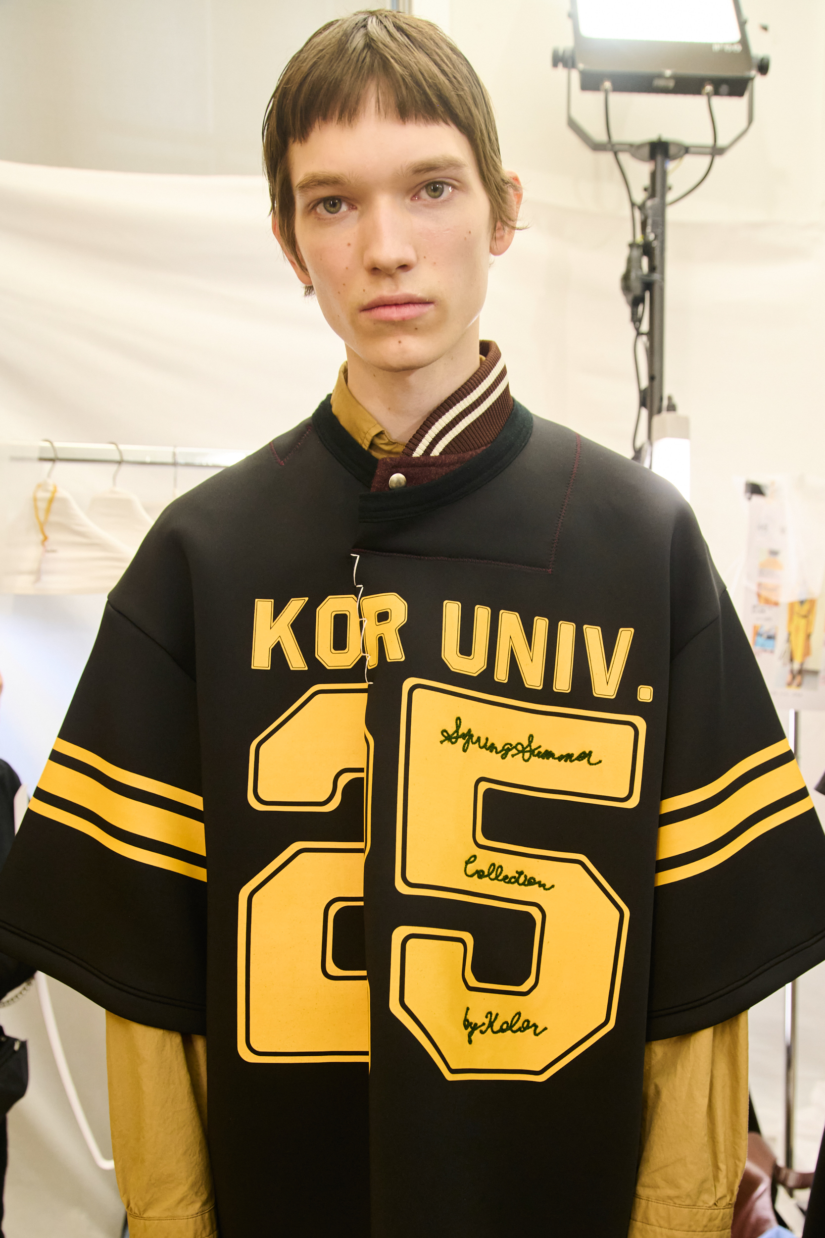 Kolor  Spring 2025 Men's Fashion Show Backstage