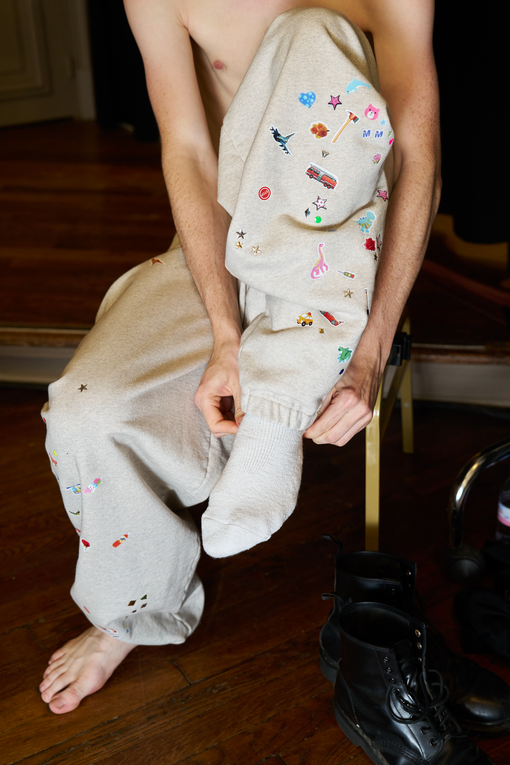 Maison Mihara Yasuhiro  Spring 2025 Men's Fashion Show Backstage