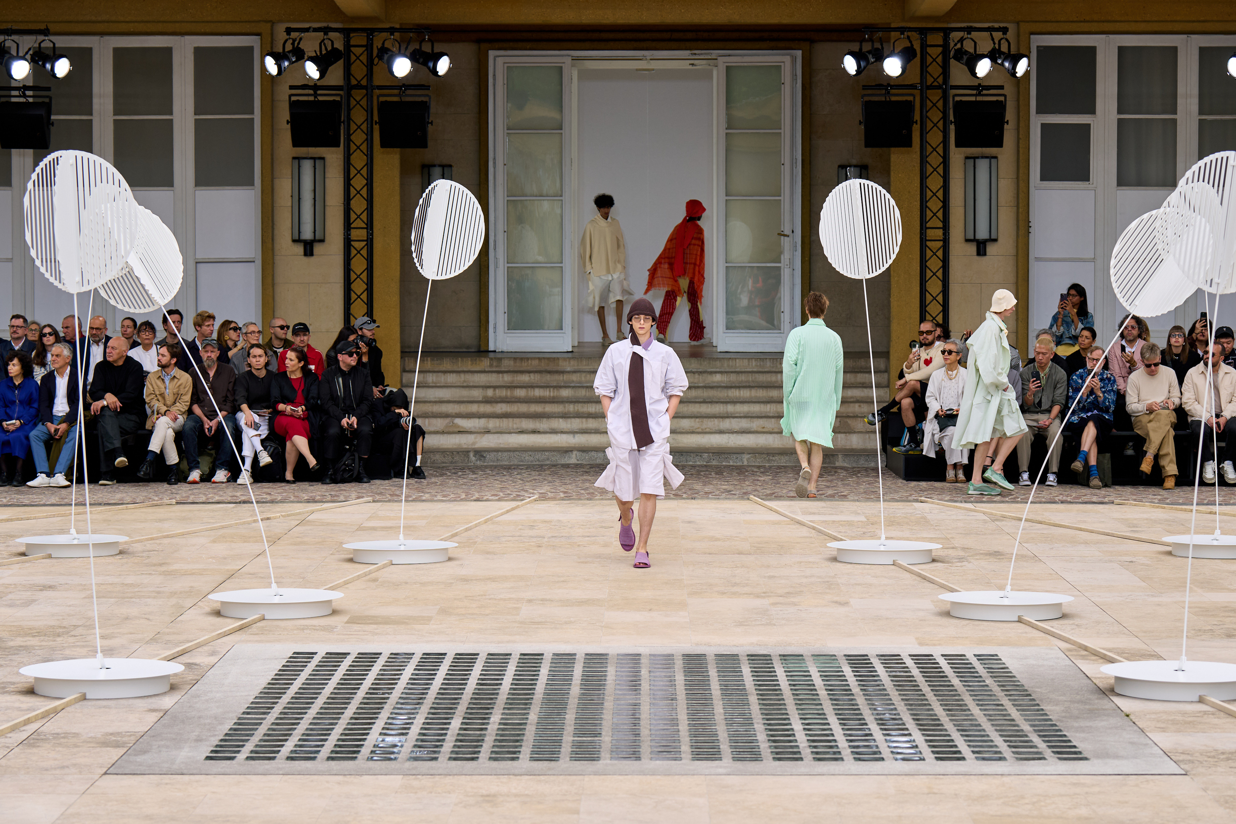 Homme Plisse Issey Miyake  Spring 2025 Men's Fashion Show Atmosphere