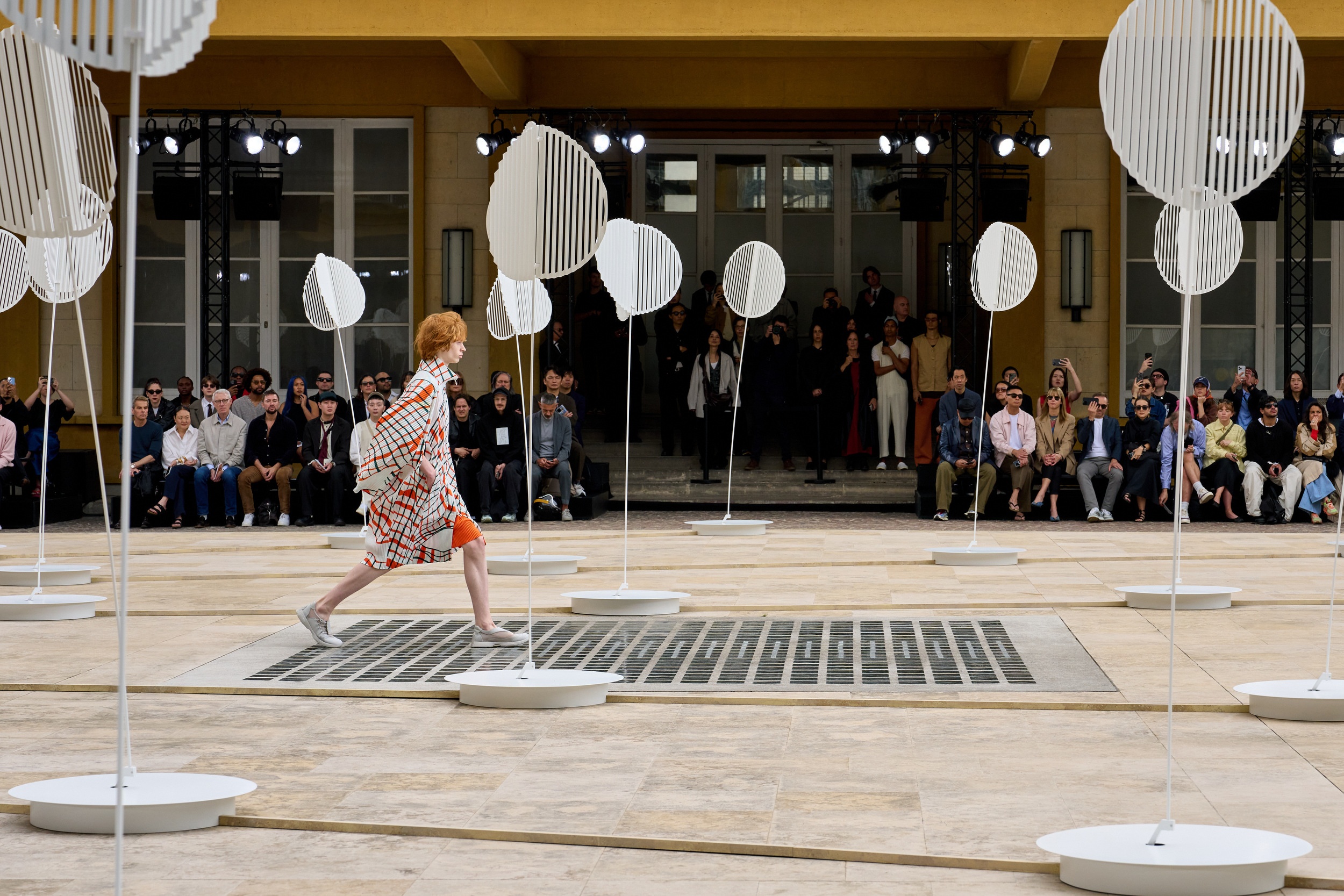 Homme Plisse Issey Miyake  Spring 2025 Men's Fashion Show Atmosphere