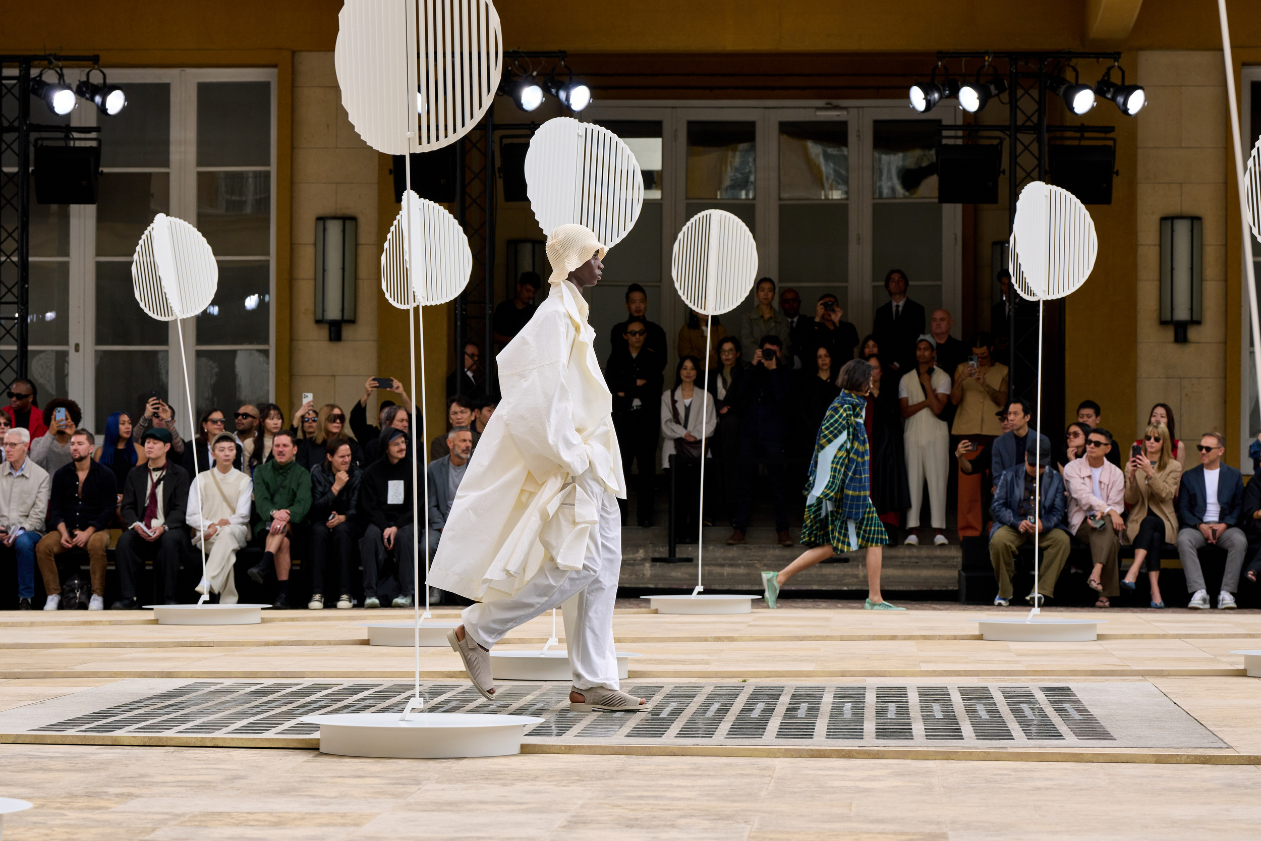 Homme Plisse Issey Miyake  Spring 2025 Men's Fashion Show Atmosphere