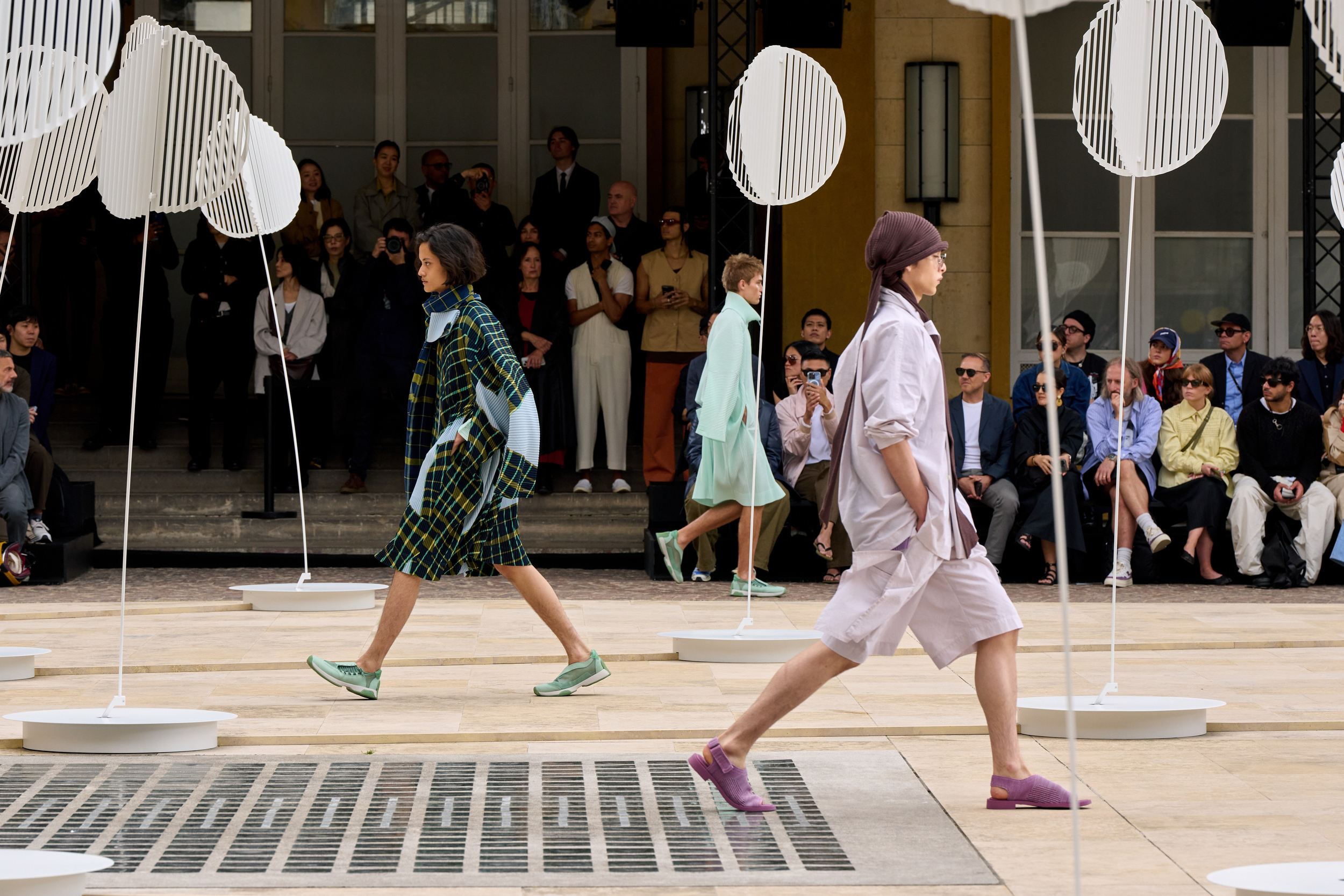 Homme Plisse Issey Miyake  Spring 2025 Men's Fashion Show Atmosphere