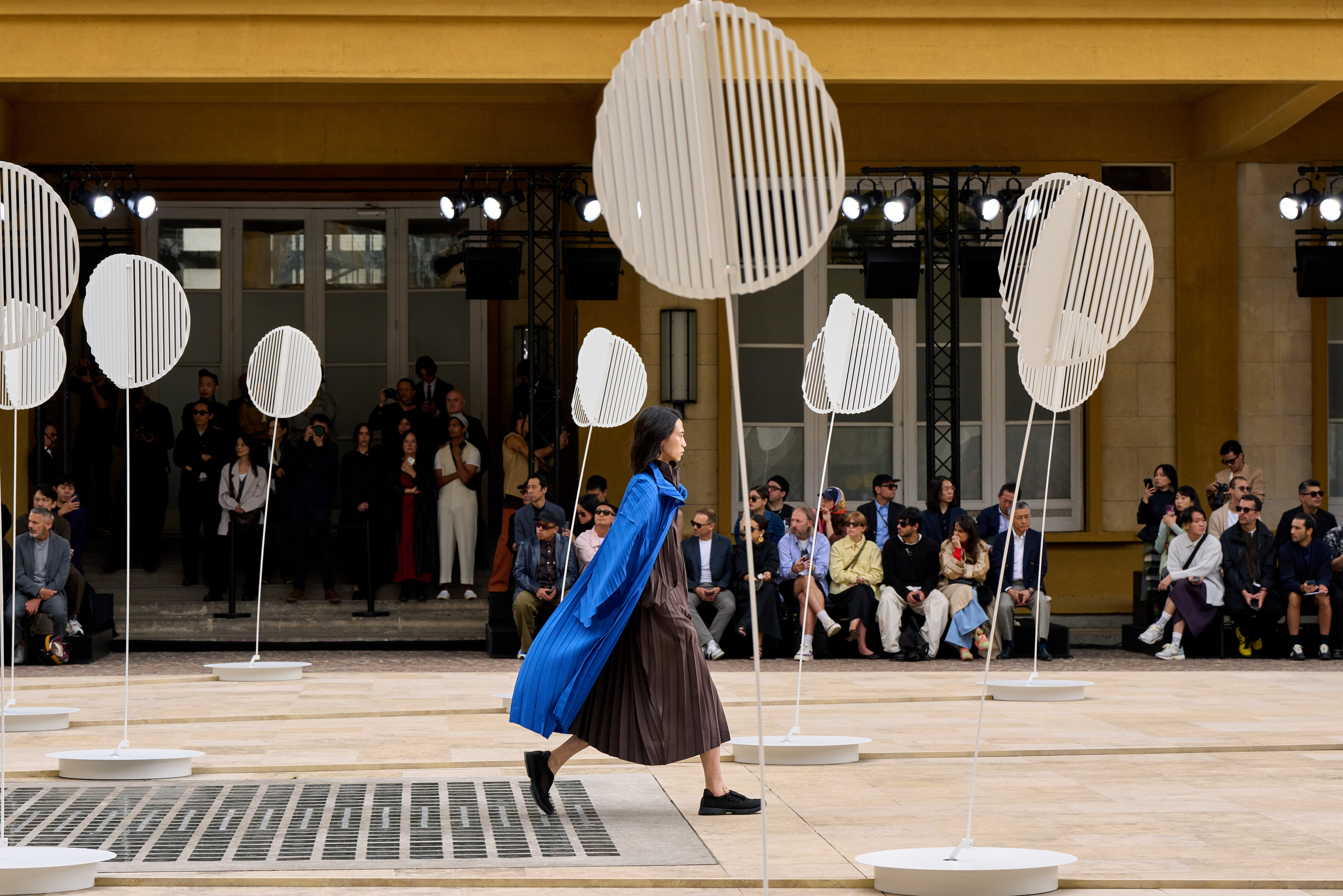 Homme Plisse Issey Miyake  Spring 2025 Men's Fashion Show Atmosphere