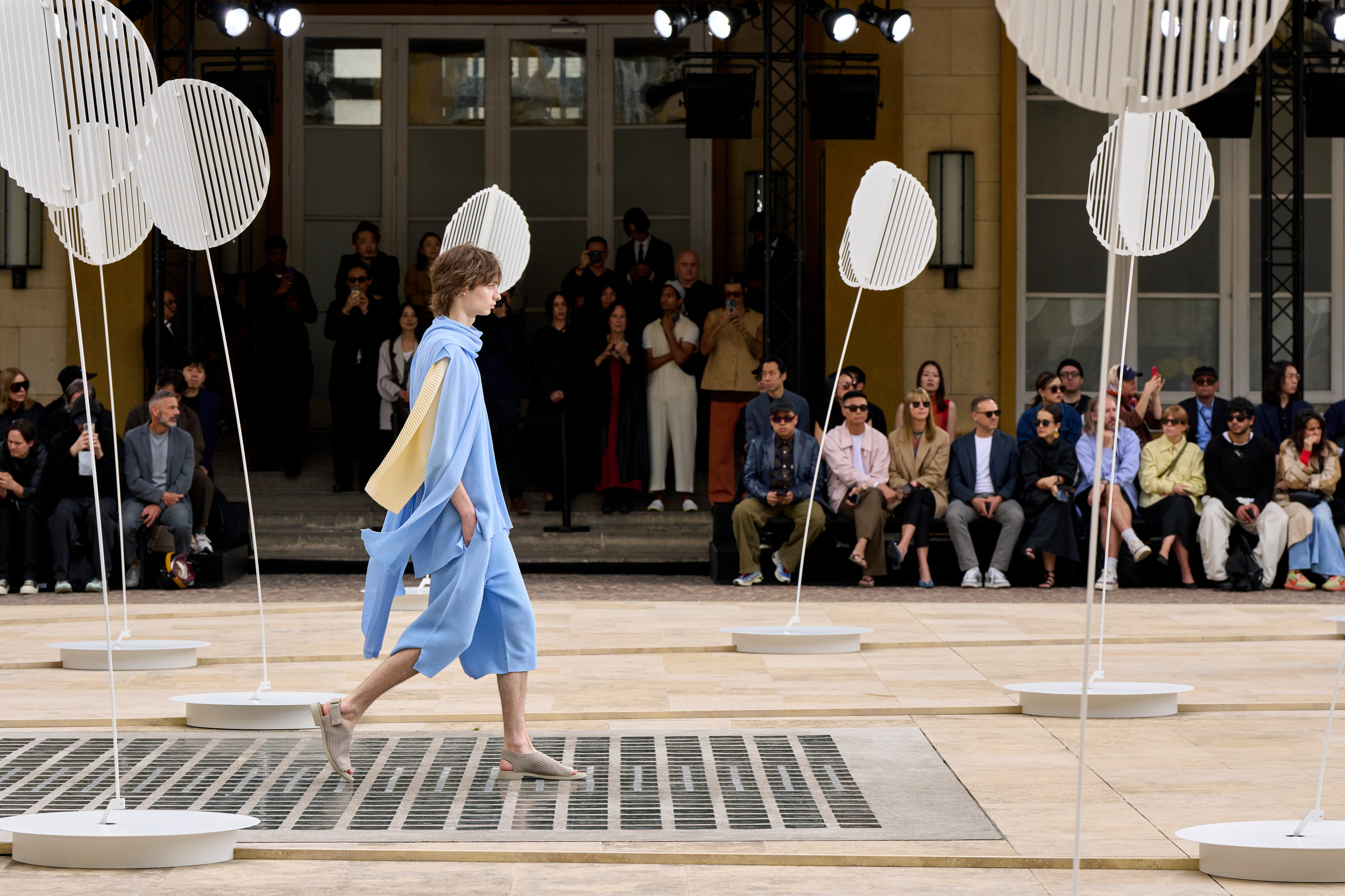 Homme Plisse Issey Miyake  Spring 2025 Men's Fashion Show Atmosphere