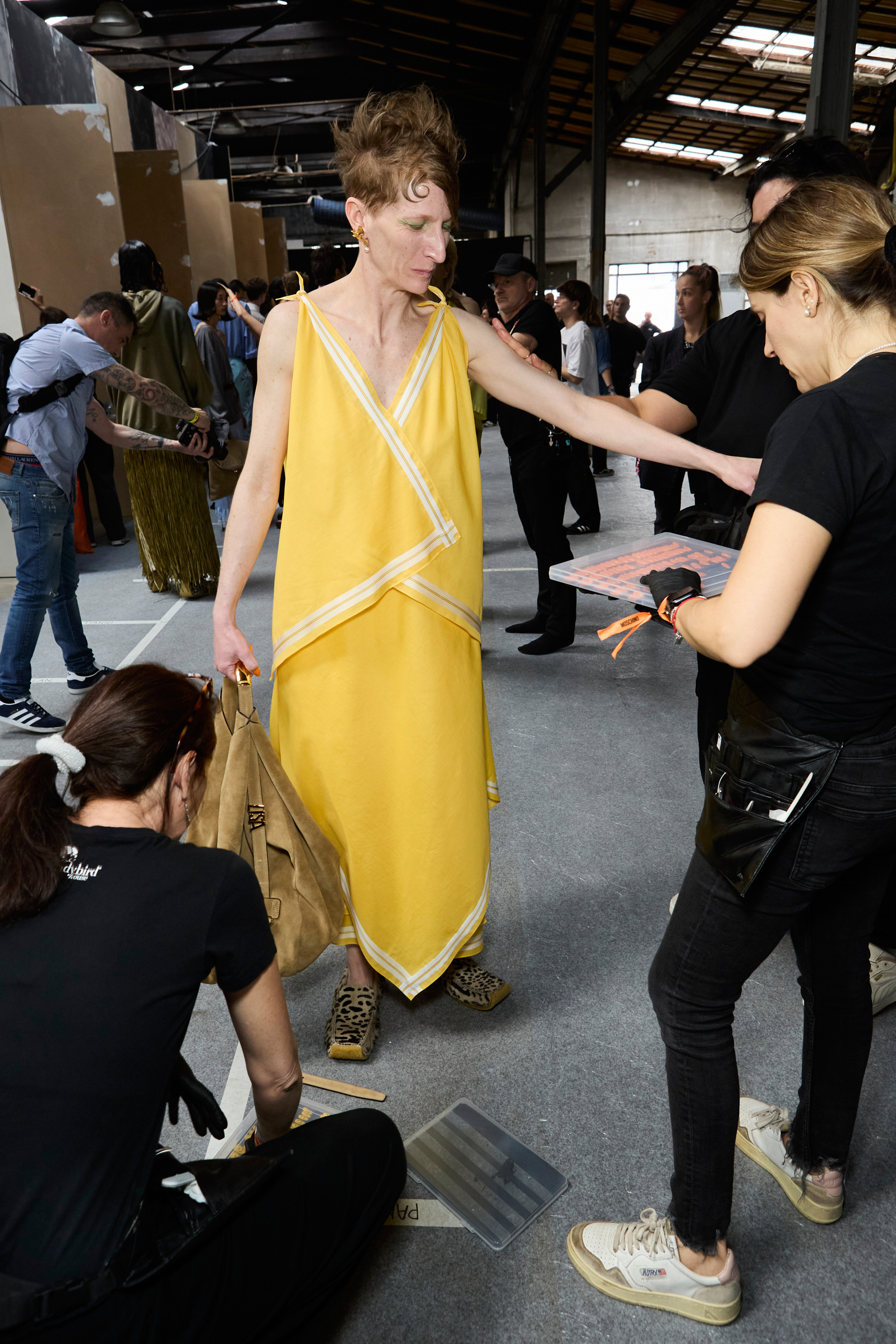 Moschino  Spring 2025 Men's Fashion Show Backstage