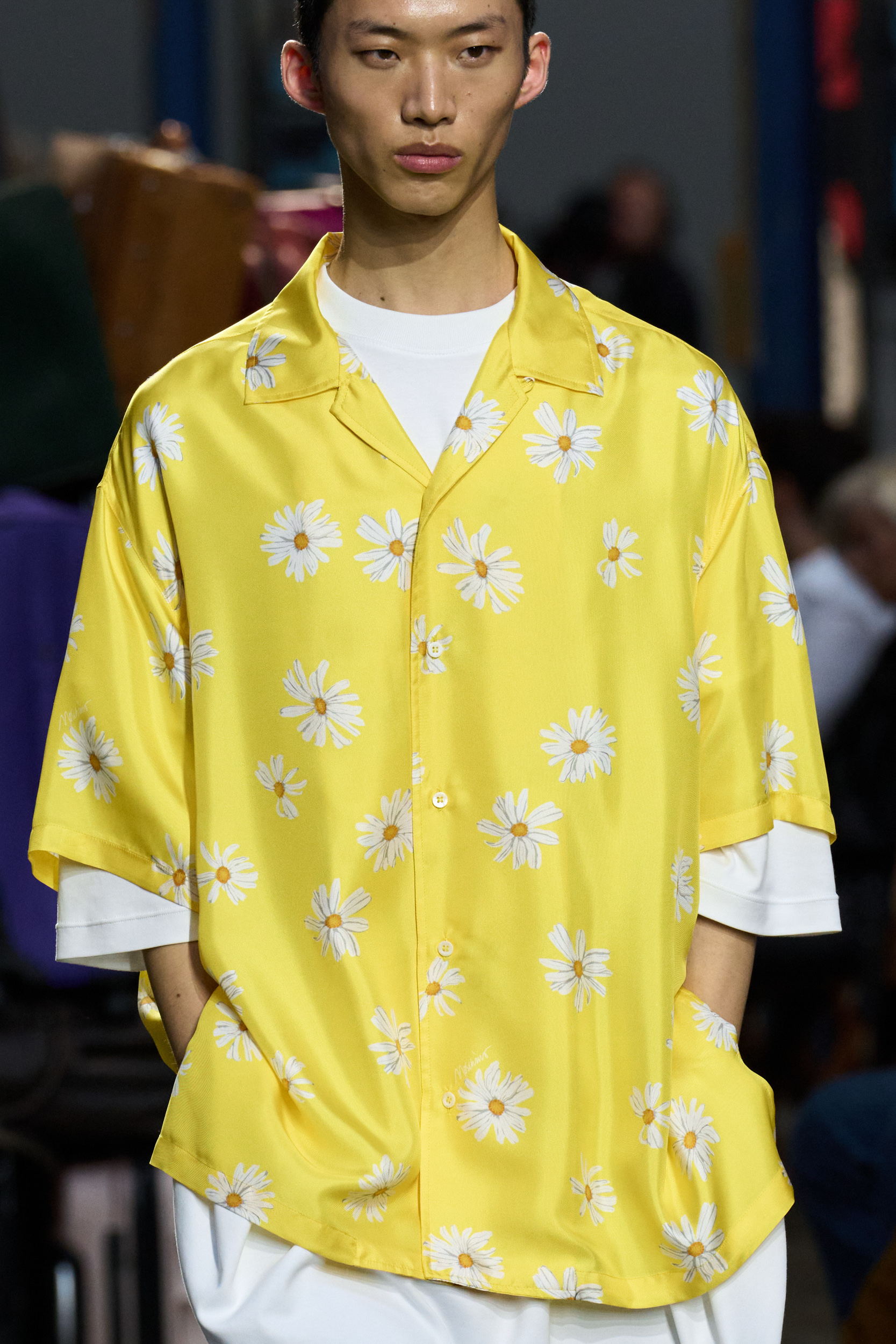 Moschino  Spring 2025 Men's Fashion Show Details