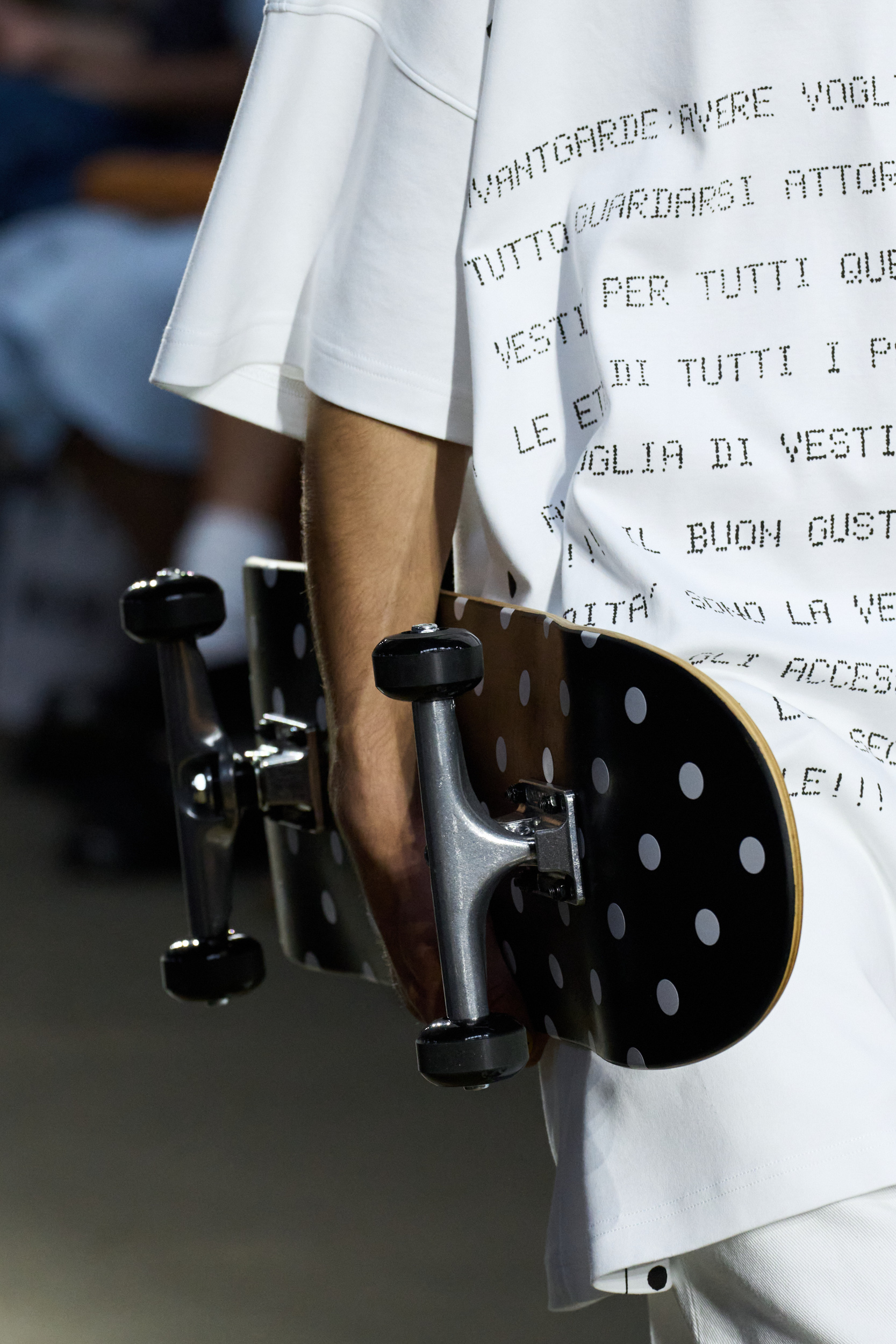 Moschino  Spring 2025 Men's Fashion Show Details