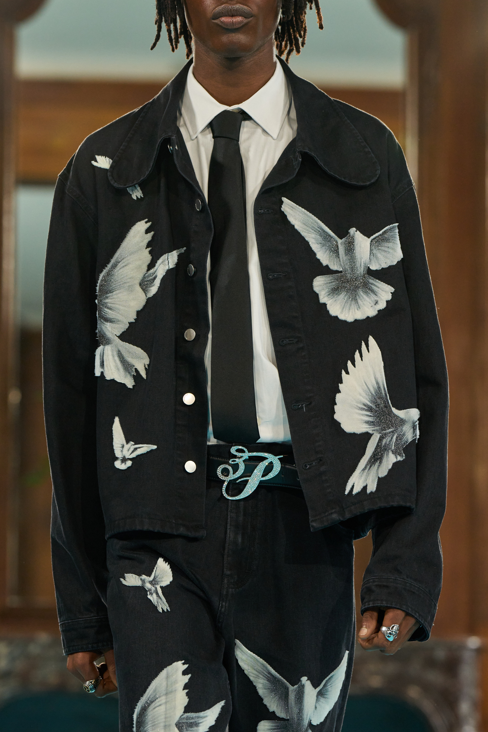 3.paradis  Spring 2025 Men's Fashion Show Details