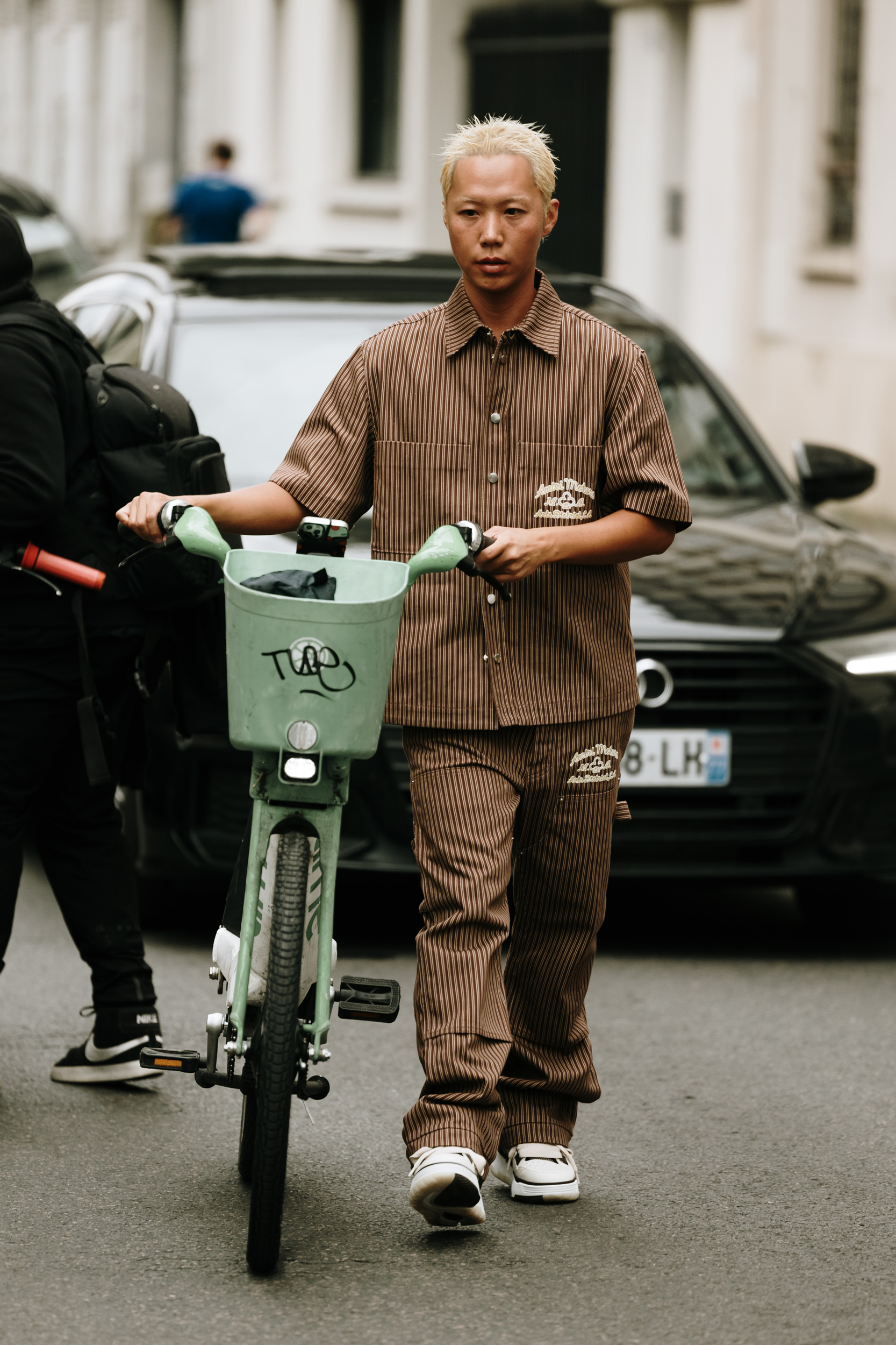 Paris Men's Street Style Spring 2025 Shows