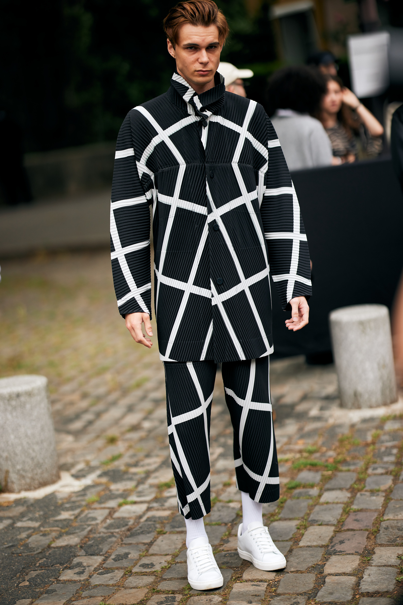 Paris Men's Street Style Spring 2025 Shows