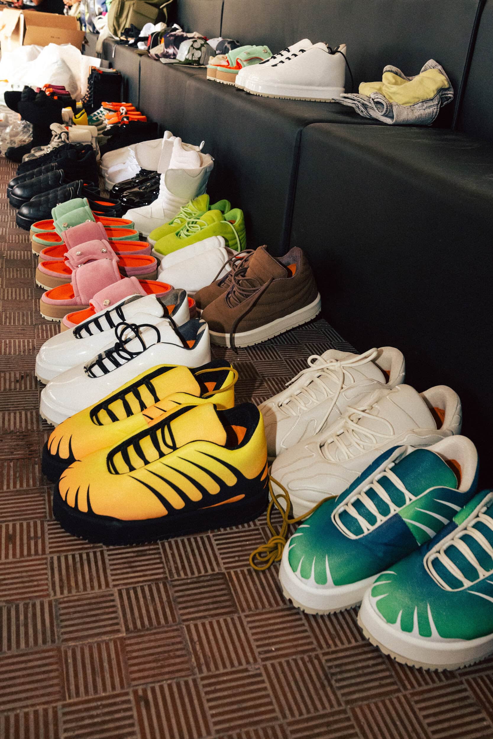 Pdf  Spring 2025 Men's Fashion Show Backstage