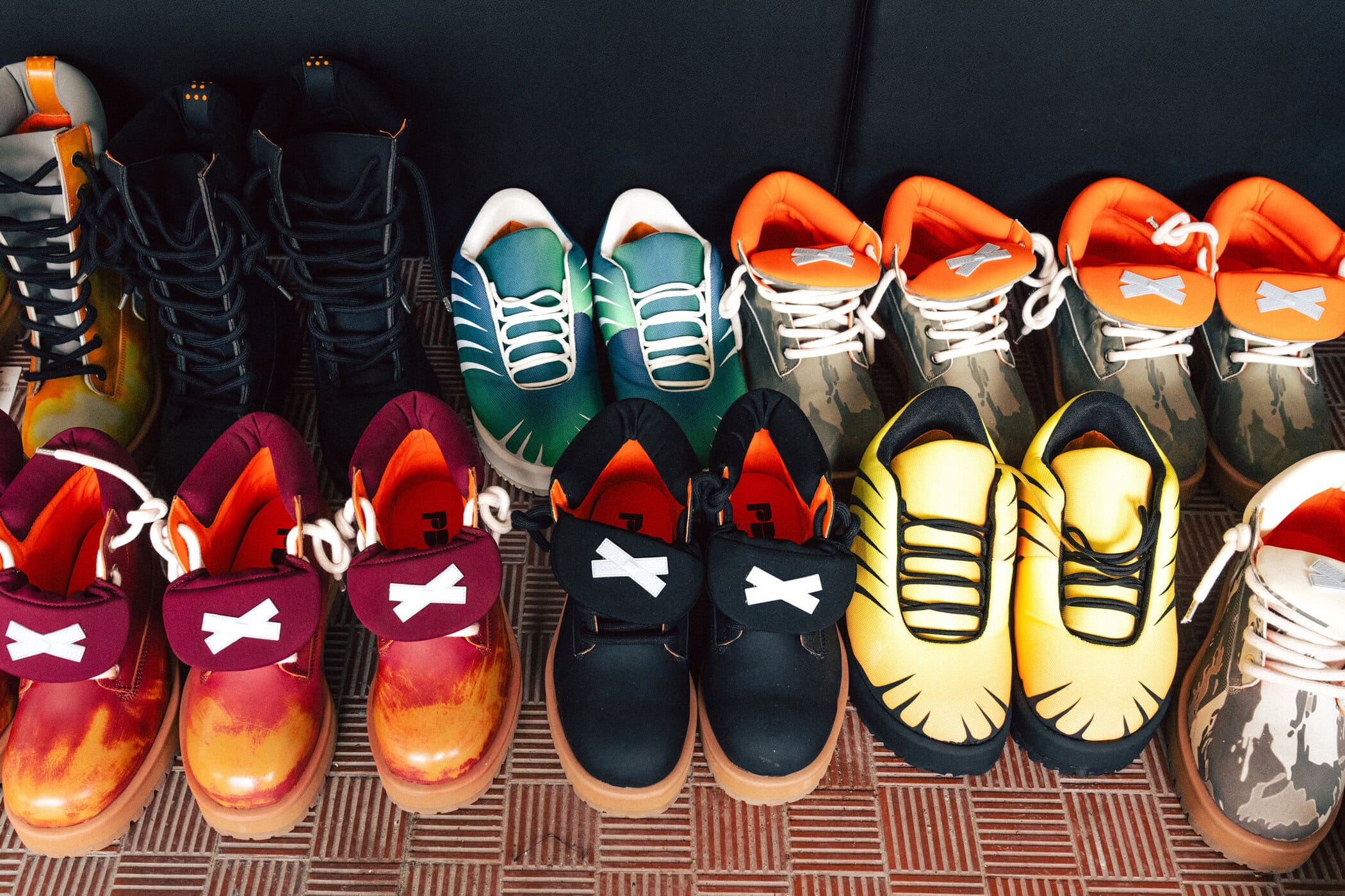 Pdf  Spring 2025 Men's Fashion Show Backstage