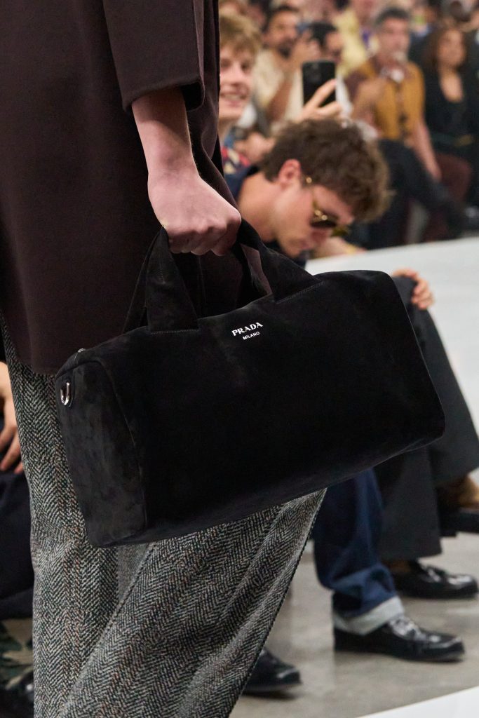 Prada  Spring 2025 Men's Fashion Show Details