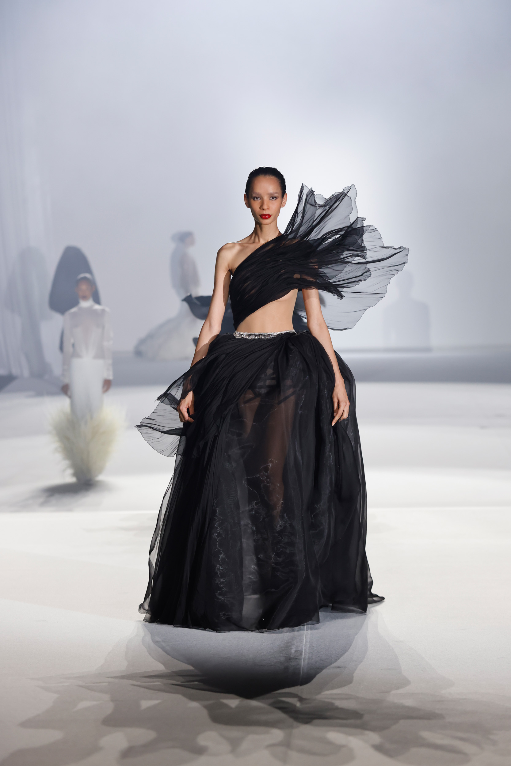 Stephane Rolland Fall 2024 Couture Fashion Show