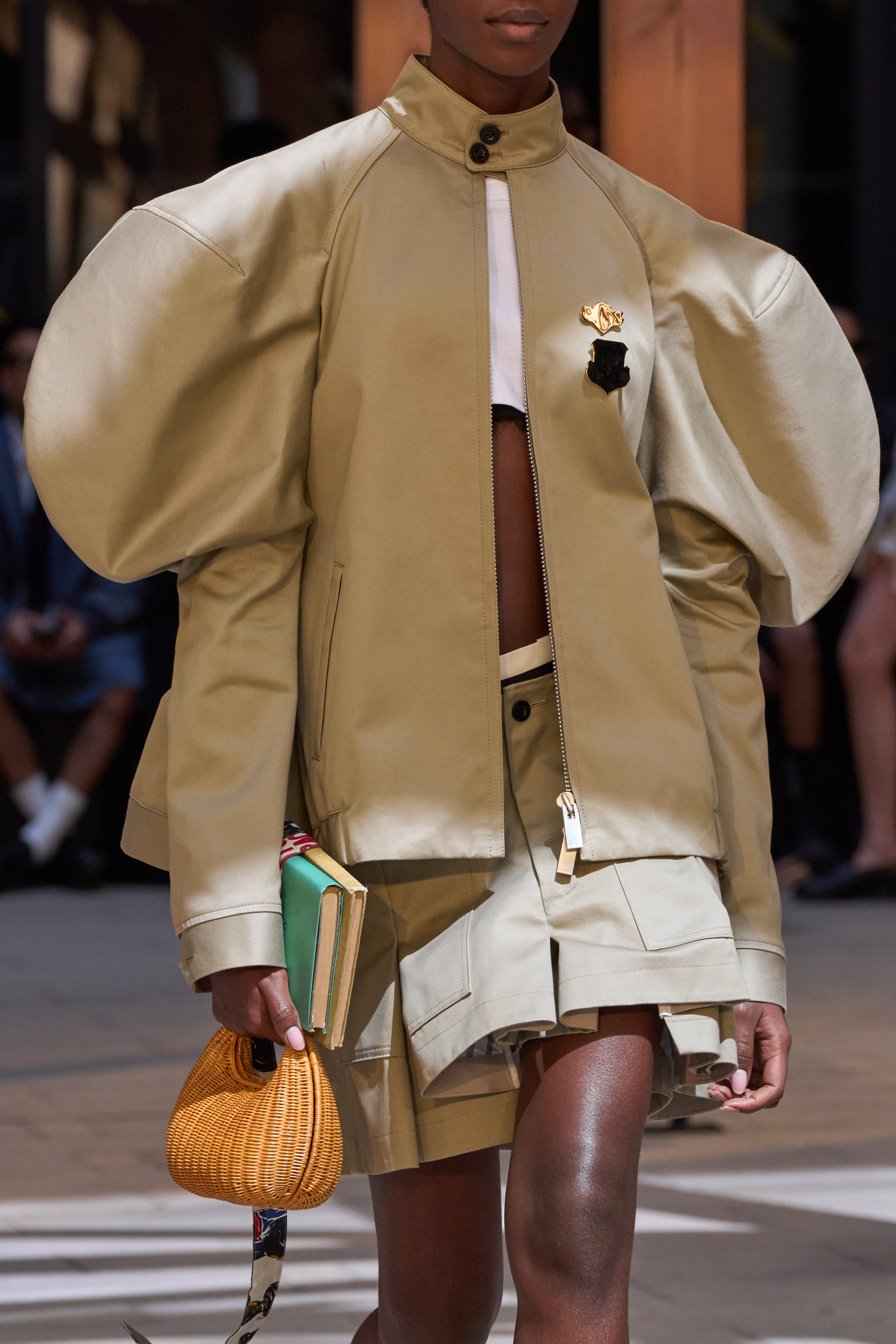 Sacai  Spring 2025 Men's Fashion Show Details