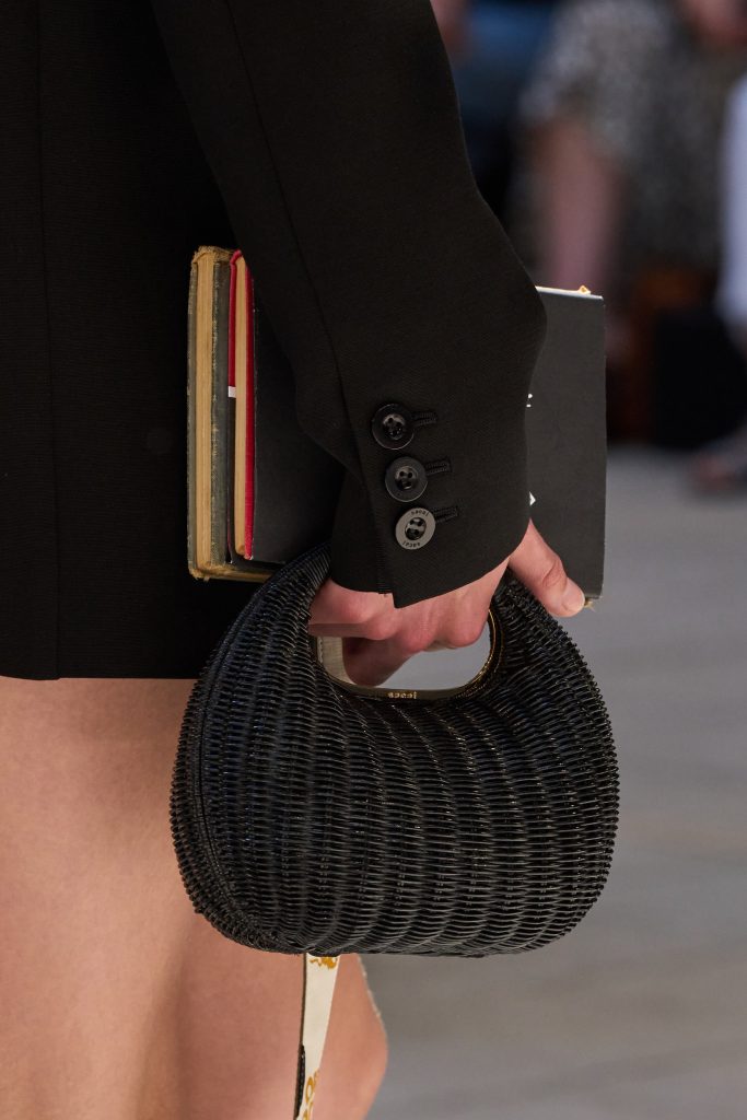 Sacai  Spring 2025 Men's Fashion Show Details