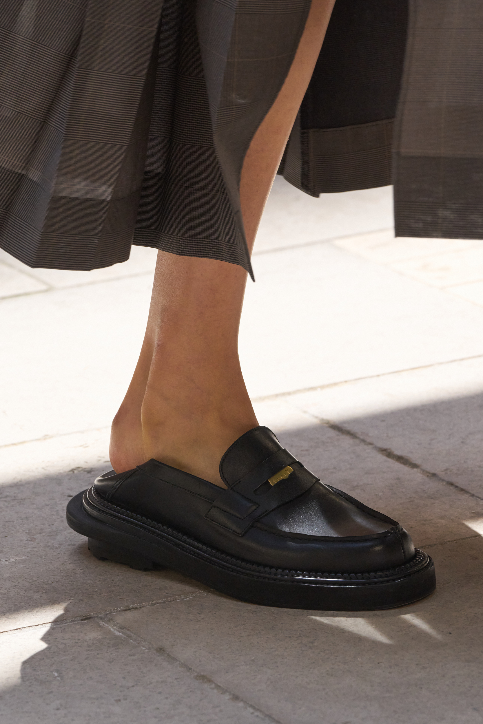 Sacai  Spring 2025 Men's Fashion Show Details