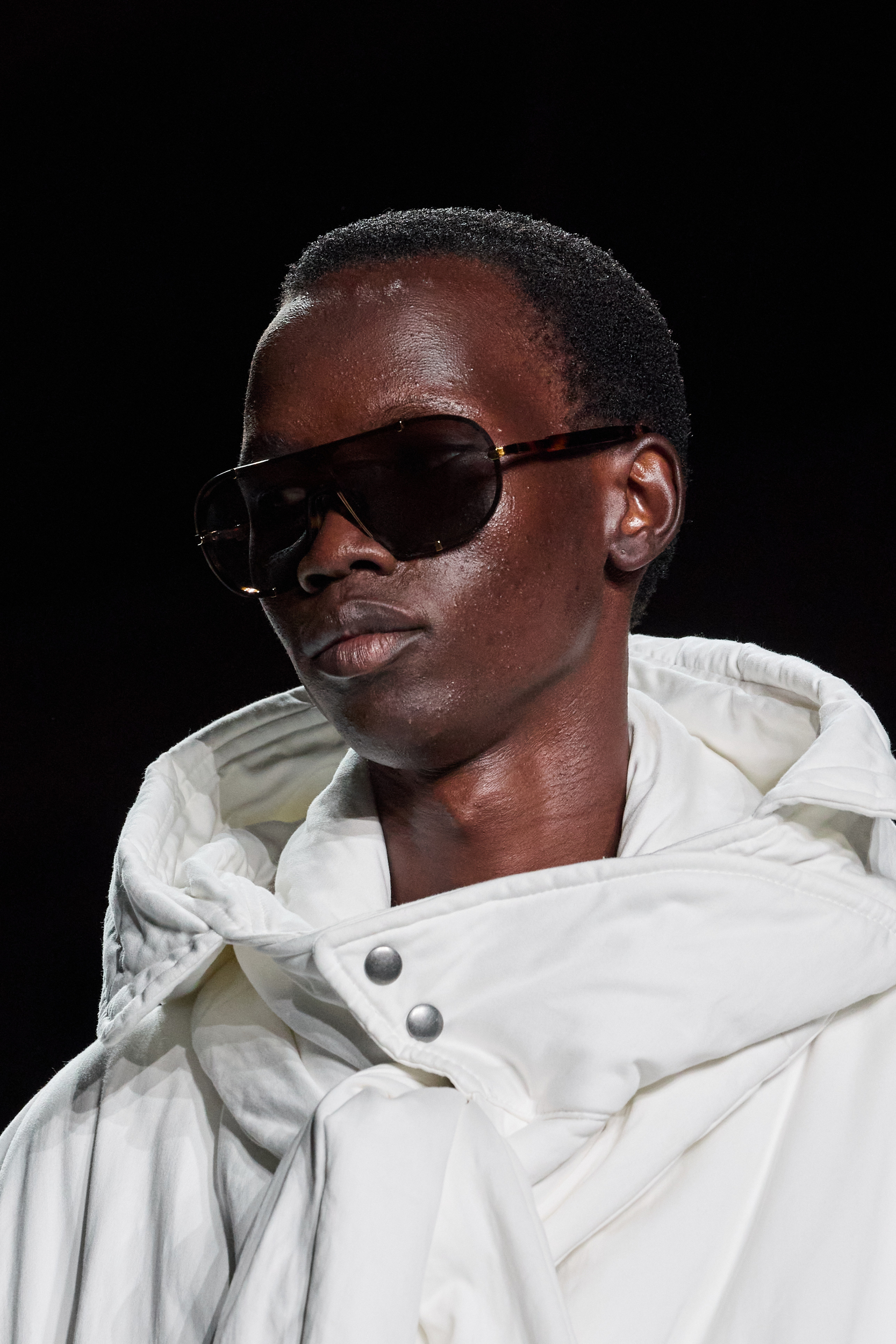 Dries Van Noten  Spring 2025 Men's Fashion Show Details