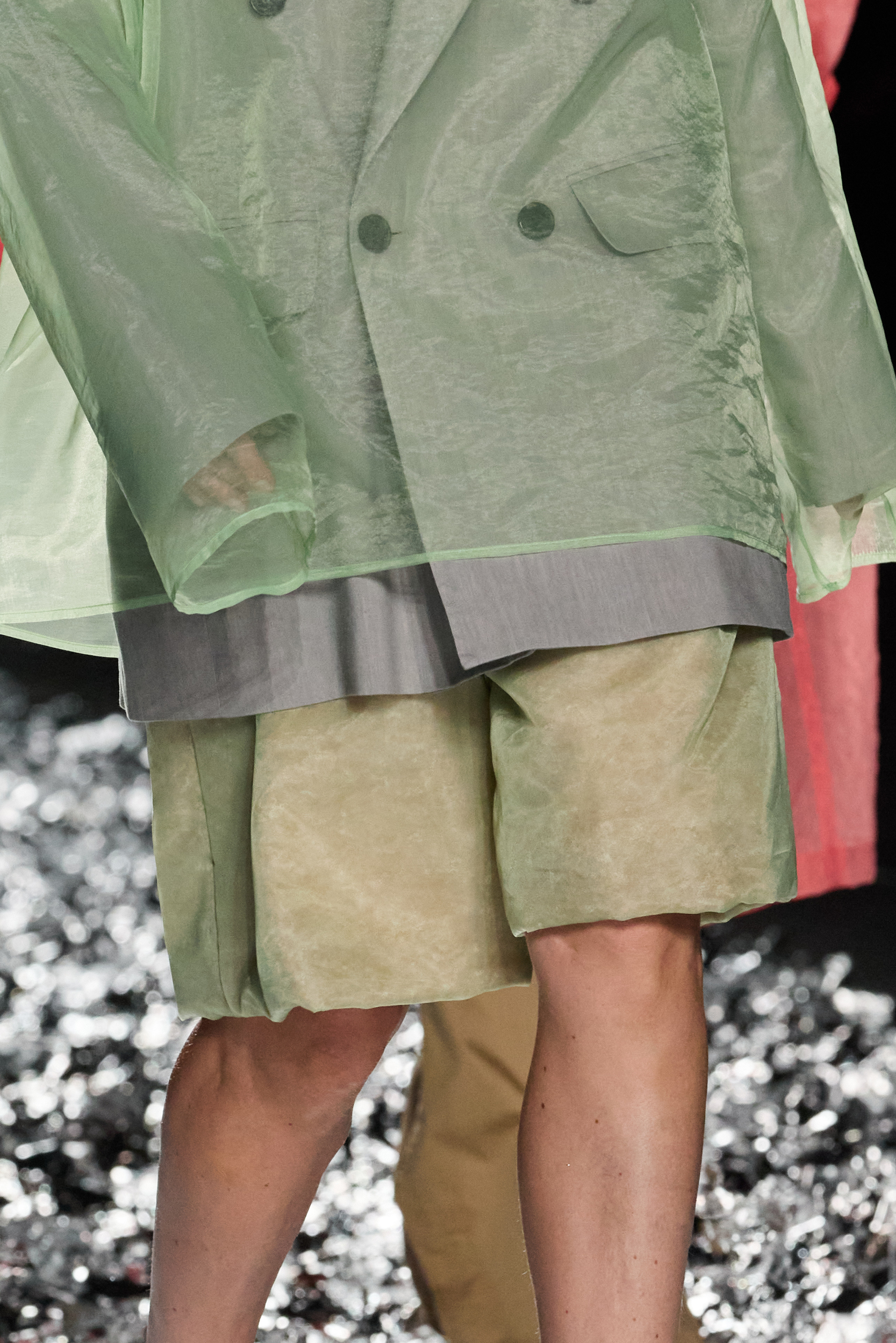 Dries Van Noten  Spring 2025 Men's Fashion Show Details